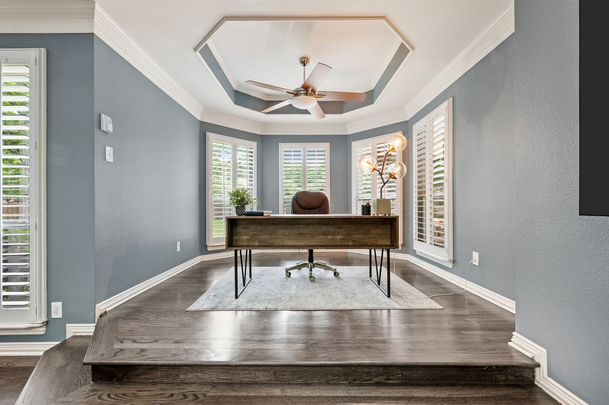 Single Family Residence For Sale in Tarrant County , 1029 Westover Trail, Keller, Texas 76248, 4 Bedroom, 5 Bathroom, 3 Garage spaces, 4,342 Sqft, built in 1993, mls#21313425, Real Estate Agent in Keller, Homes For Sale in Tarrant county, Homes For Sale in Keller, Realtor in Keller Texas, Real Estate Brokerage Independent Realty Texas, Luminita Cordes Realtor