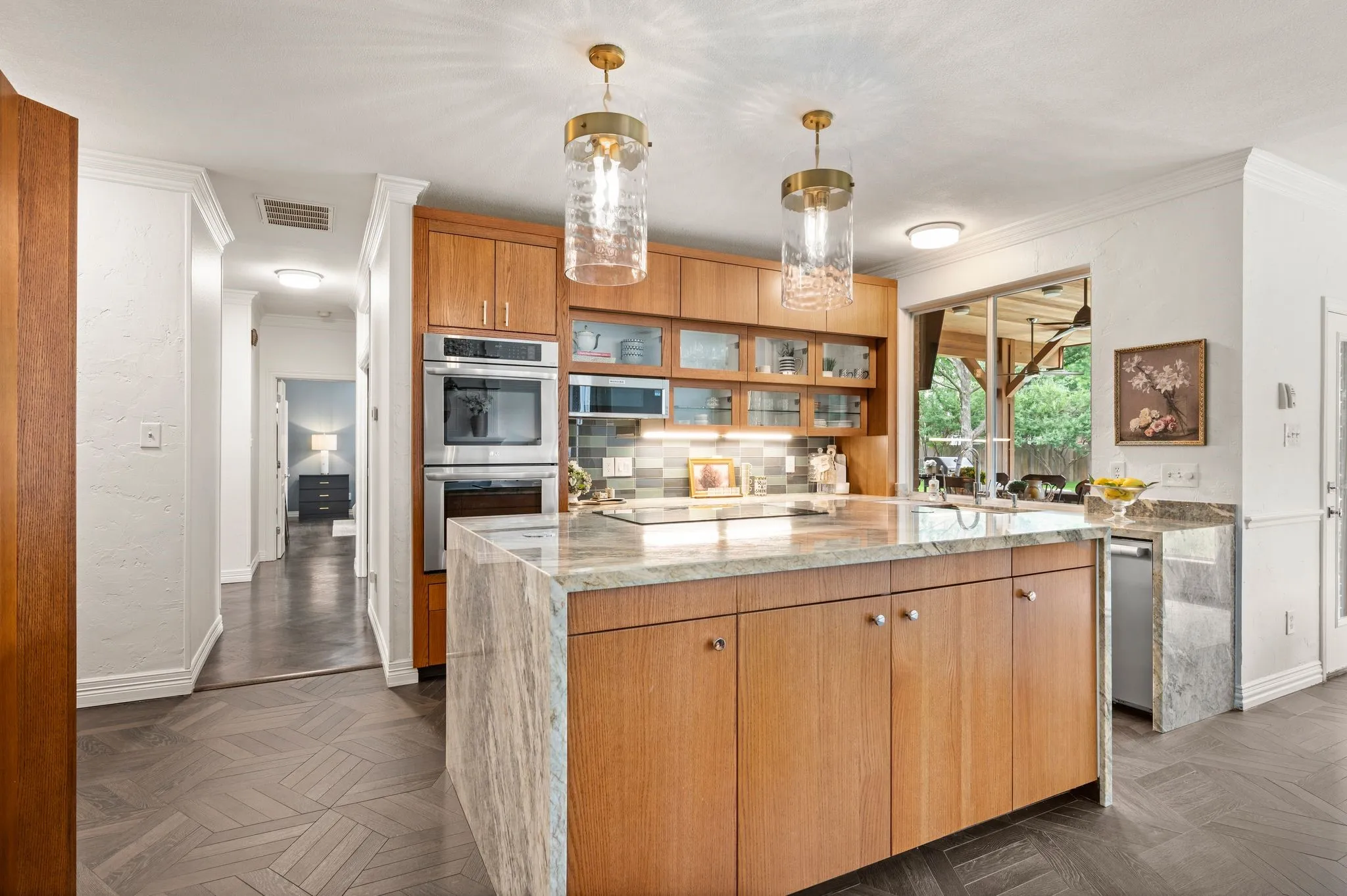 Single Family Residence For Sale in Tarrant County , 1029 Westover Trail, Keller, Texas 76248, 4 Bedroom, 5 Bathroom, 3 Garage spaces, 4,342 Sqft, built in 1993, mls#21313425, Real Estate Agent in Keller, Homes For Sale in Tarrant county, Homes For Sale in Keller, Realtor in Keller Texas, Real Estate Brokerage Independent Realty Texas, Luminita Cordes Realtor