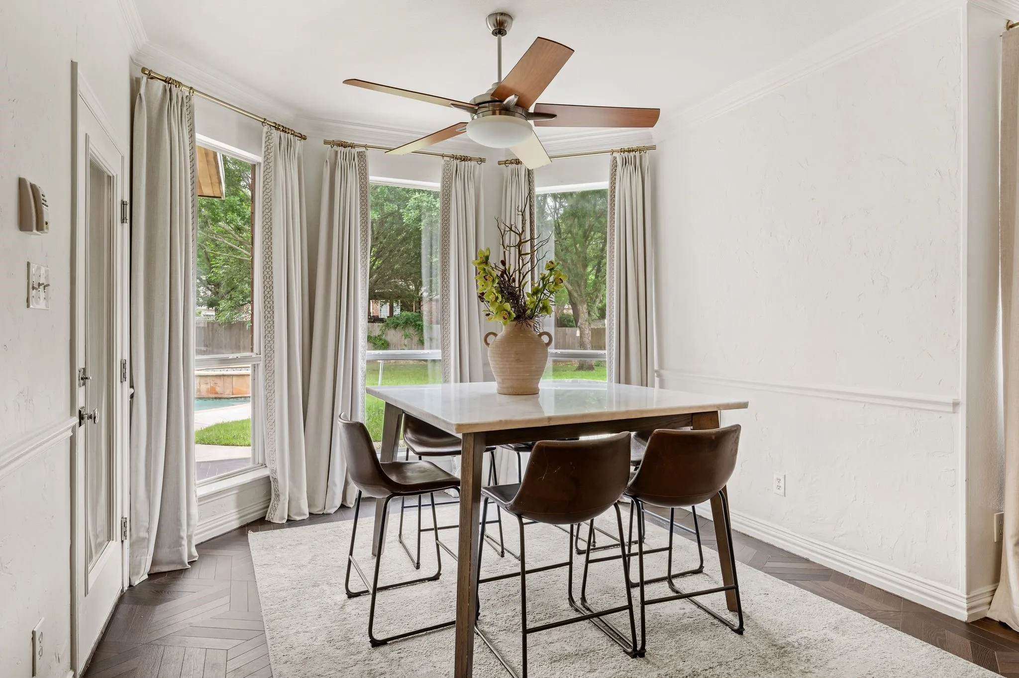 Single Family Residence For Sale in Tarrant County , 1029 Westover Trail, Keller, Texas 76248, 4 Bedroom, 5 Bathroom, 3 Garage spaces, 4,342 Sqft, built in 1993, mls#21313425, Real Estate Agent in Keller, Homes For Sale in Tarrant county, Homes For Sale in Keller, Realtor in Keller Texas, Real Estate Brokerage Independent Realty Texas, Luminita Cordes Realtor