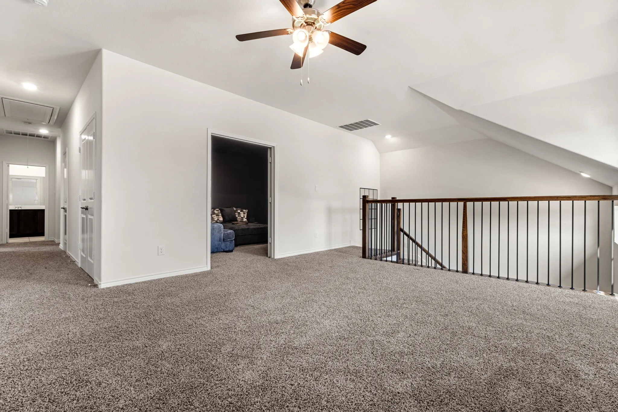 Single Family Residence For Sale in Denton County , 3839 Tack Room Road, Aubrey, Texas 76227, 5 Bedroom, 4 Bathroom, 2 Garage spaces, 3,382 Sqft, built in 2022, mls#21303396, Real Estate Agent in Aubrey, Homes For Sale in Denton county, Homes For Sale in Aubrey, Realtor in Aubrey Texas, Real Estate Brokerage Independent Realty Texas, Luminita Cordes Realtor