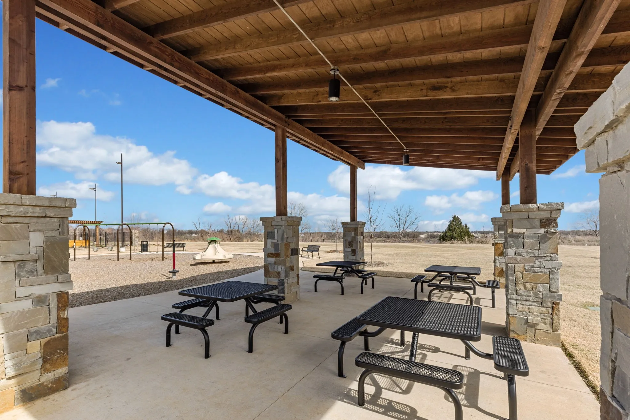 Single Family Residence For Sale in Denton County , 3839 Tack Room Road, Aubrey, Texas 76227, 5 Bedroom, 4 Bathroom, 2 Garage spaces, 3,382 Sqft, built in 2022, mls#21303396, Real Estate Agent in Aubrey, Homes For Sale in Denton county, Homes For Sale in Aubrey, Realtor in Aubrey Texas, Real Estate Brokerage Independent Realty Texas, Luminita Cordes Realtor
