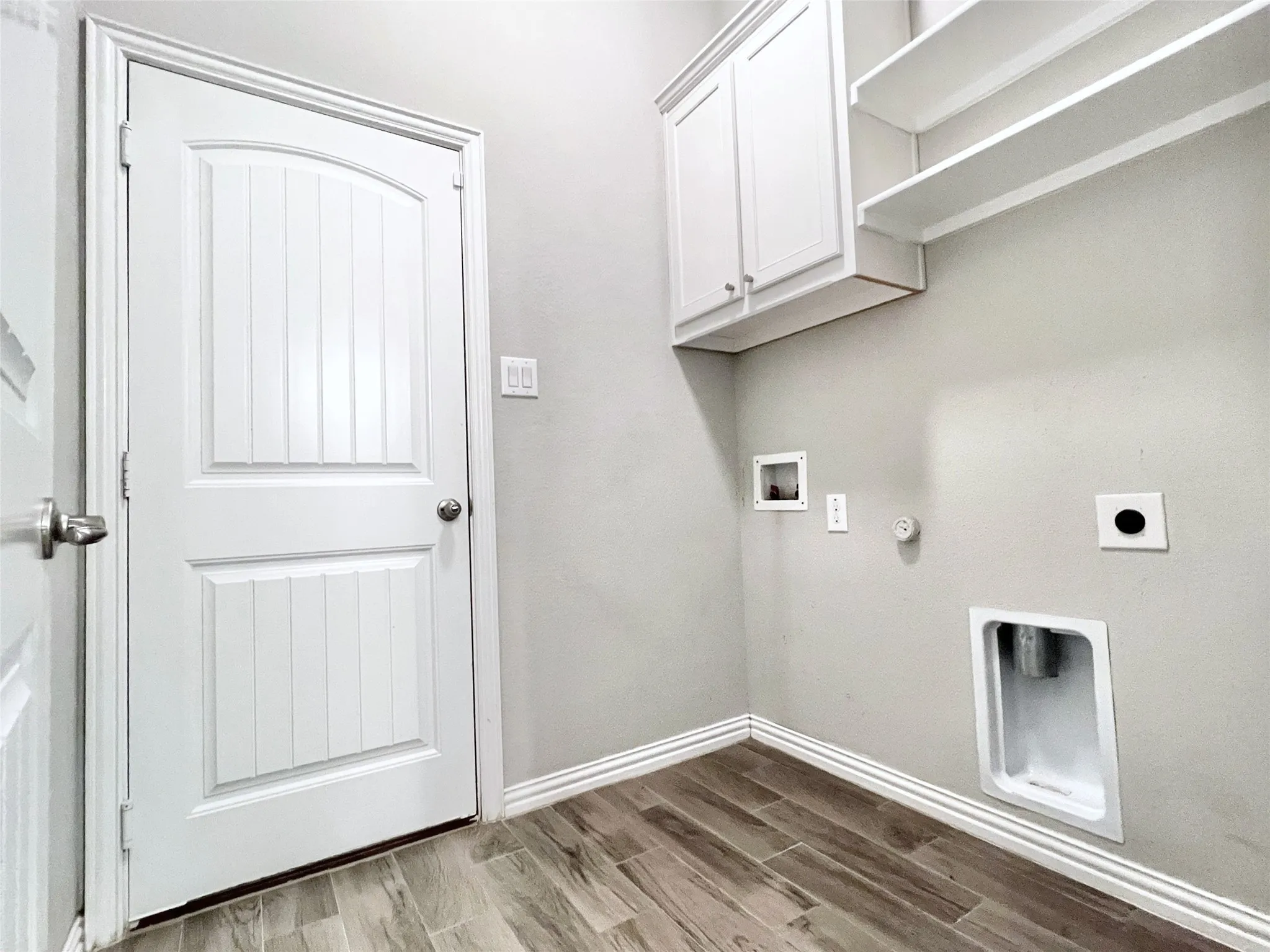 Single Family Residence For Rent in Tarrant County , 10036 Bodega Bay Road, Fort Worth, Texas 76177, 4 Bedroom, 3 Bathroom, 2 Garage spaces, 2,826 Sqft, built in 2017, mls#21313427, Real Estate Agent in Fort Worth, Homes For Rent in Tarrant county, Homes For Rent in Fort Worth, Realtor in Fort Worth Texas, Real Estate Brokerage Independent Realty Texas, Luminita Cordes Realtor