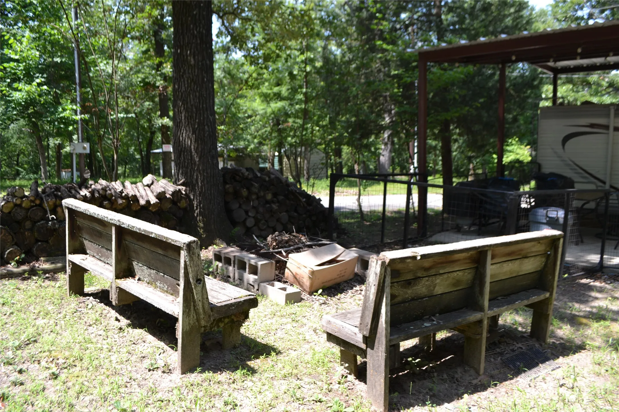 Improved Land For Sale in Wood County , Lot 785-786 Private Road 5804, Yantis, Texas 75497, 0, 0, Garage spaces, 0 Sqft, built in 0, Price $80,000, mls#21313348, Real Estate Agent in Yantis, Homes For Sale in Wood county, Homes For Sale in Yantis, Realtor in Yantis Texas, Real Estate Brokerage Independent Realty Texas, Luminita Cordes Realtor