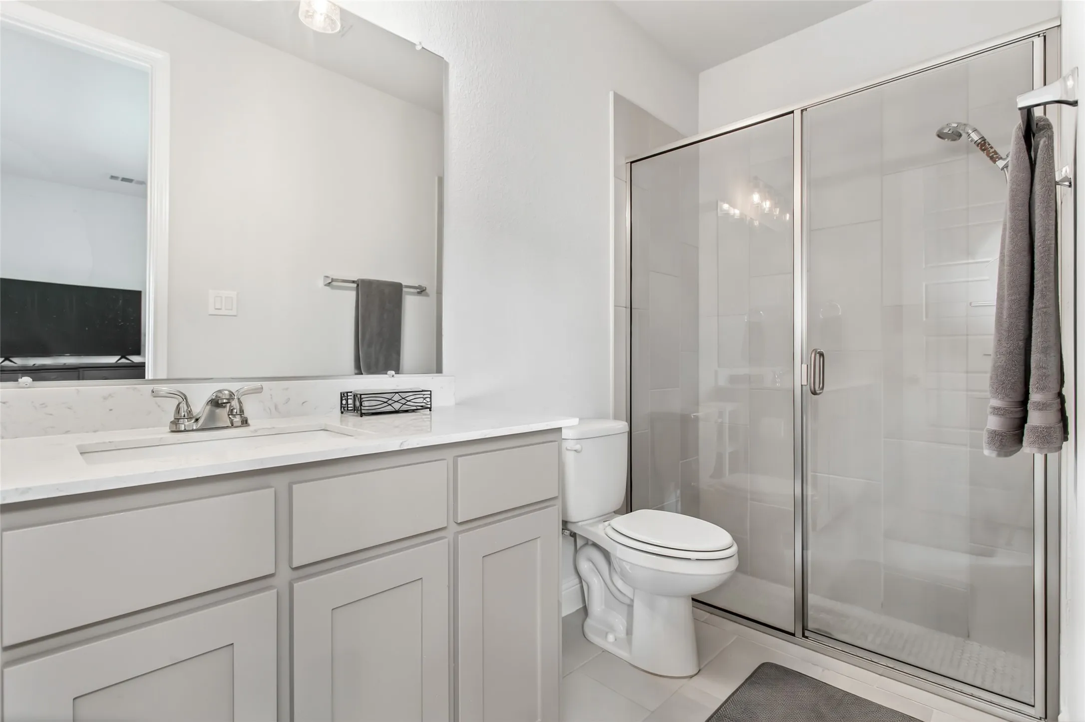 Single Family Residence For Sale in Collin County , 3115 Cavalry Way, Celina, Texas 75009, 4 Bedroom, 4 Bathroom, 2 Garage spaces, 3,033 Sqft, built in 2020, mls#21308119, Real Estate Agent in Celina, Homes For Sale in Collin county, Homes For Sale in Celina, Realtor in Celina Texas, Real Estate Brokerage Independent Realty Texas, Luminita Cordes Realtor