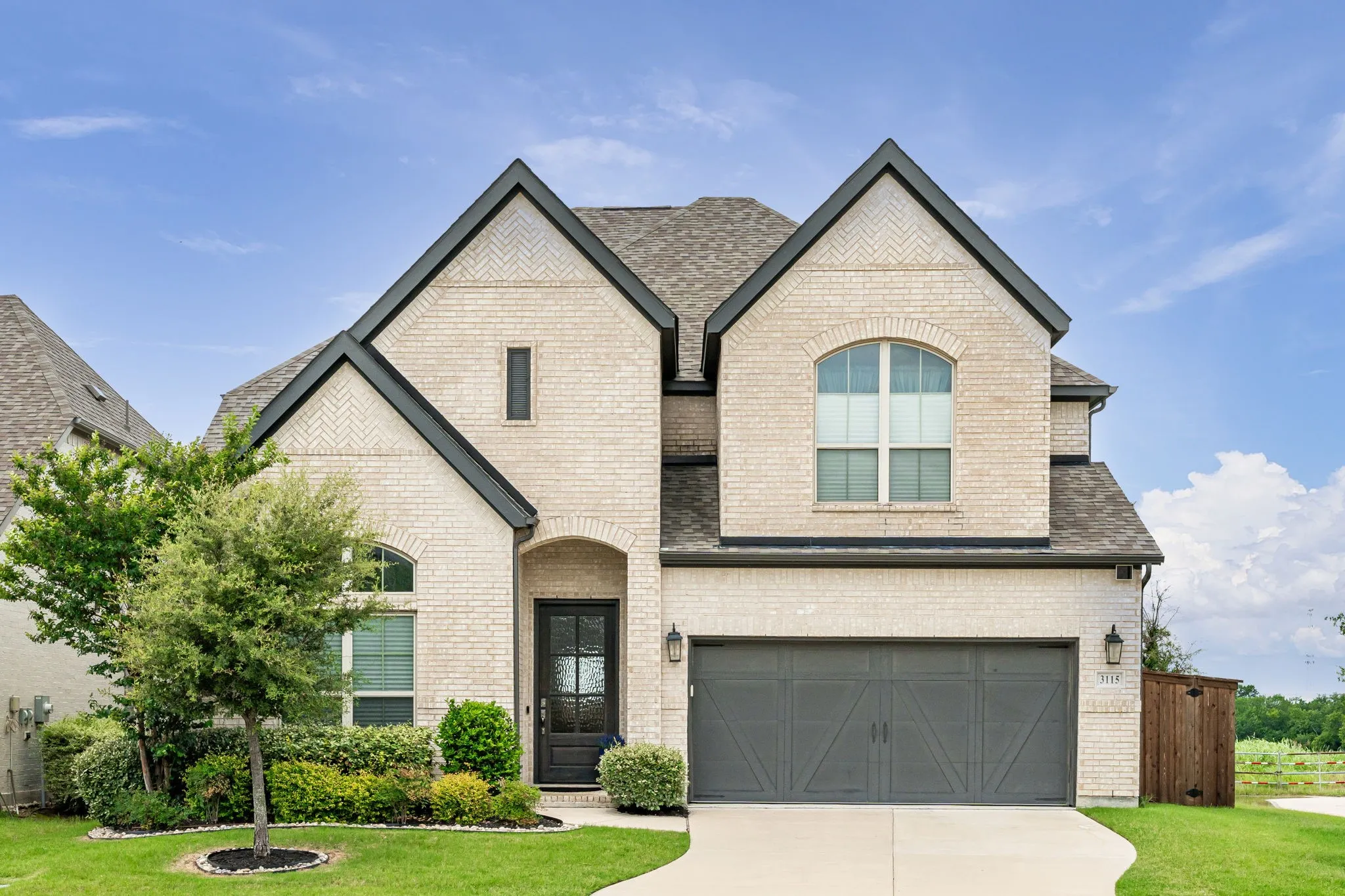 Single Family Residence For Sale in Collin County , 3115 Cavalry Way, Celina, Texas 75009, 4 Bedroom, 4 Bathroom, 2 Garage spaces, 3,033 Sqft, built in 2020, mls#21308119, Real Estate Agent in Celina, Homes For Sale in Collin county, Homes For Sale in Celina, Realtor in Celina Texas, Real Estate Brokerage Independent Realty Texas, Luminita Cordes Realtor