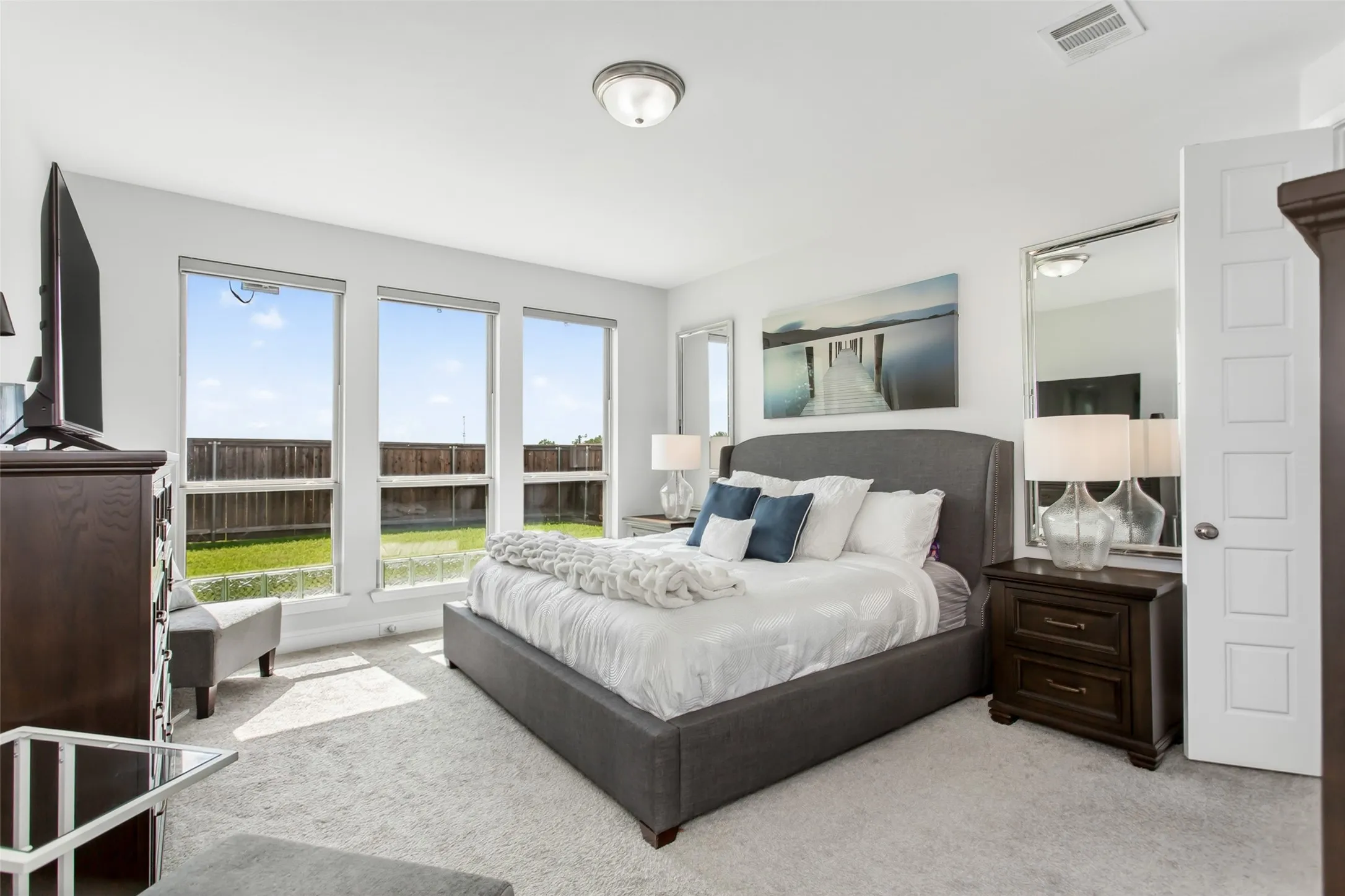 Single Family Residence For Sale in Collin County , 3115 Cavalry Way, Celina, Texas 75009, 4 Bedroom, 4 Bathroom, 2 Garage spaces, 3,033 Sqft, built in 2020, mls#21308119, Real Estate Agent in Celina, Homes For Sale in Collin county, Homes For Sale in Celina, Realtor in Celina Texas, Real Estate Brokerage Independent Realty Texas, Luminita Cordes Realtor