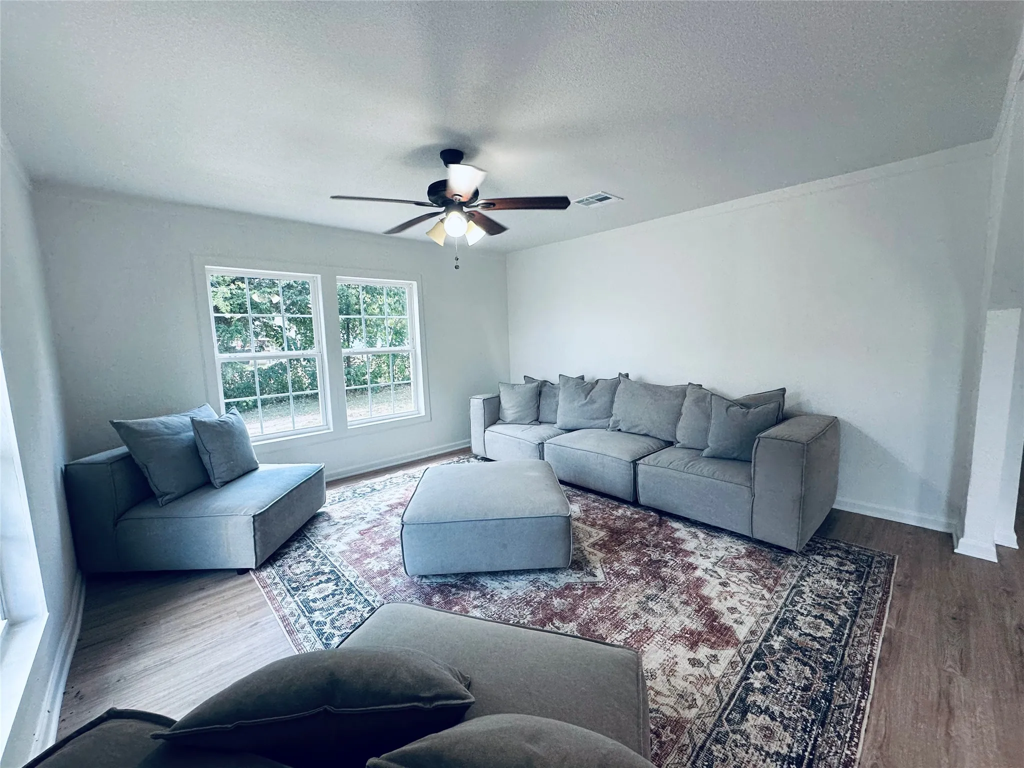 Single Family Residence For Sale in Comanche County , 1007 N Lane Street, Comanche, Texas 76442, 3 Bedroom, 2 Bathroom, Garage spaces, 1,522 Sqft, built in 1940, mls#21313451, Real Estate Agent in Comanche, Homes For Sale in Comanche county, Homes For Sale in Comanche, Realtor in Comanche Texas, Real Estate Brokerage Independent Realty Texas, Luminita Cordes Realtor