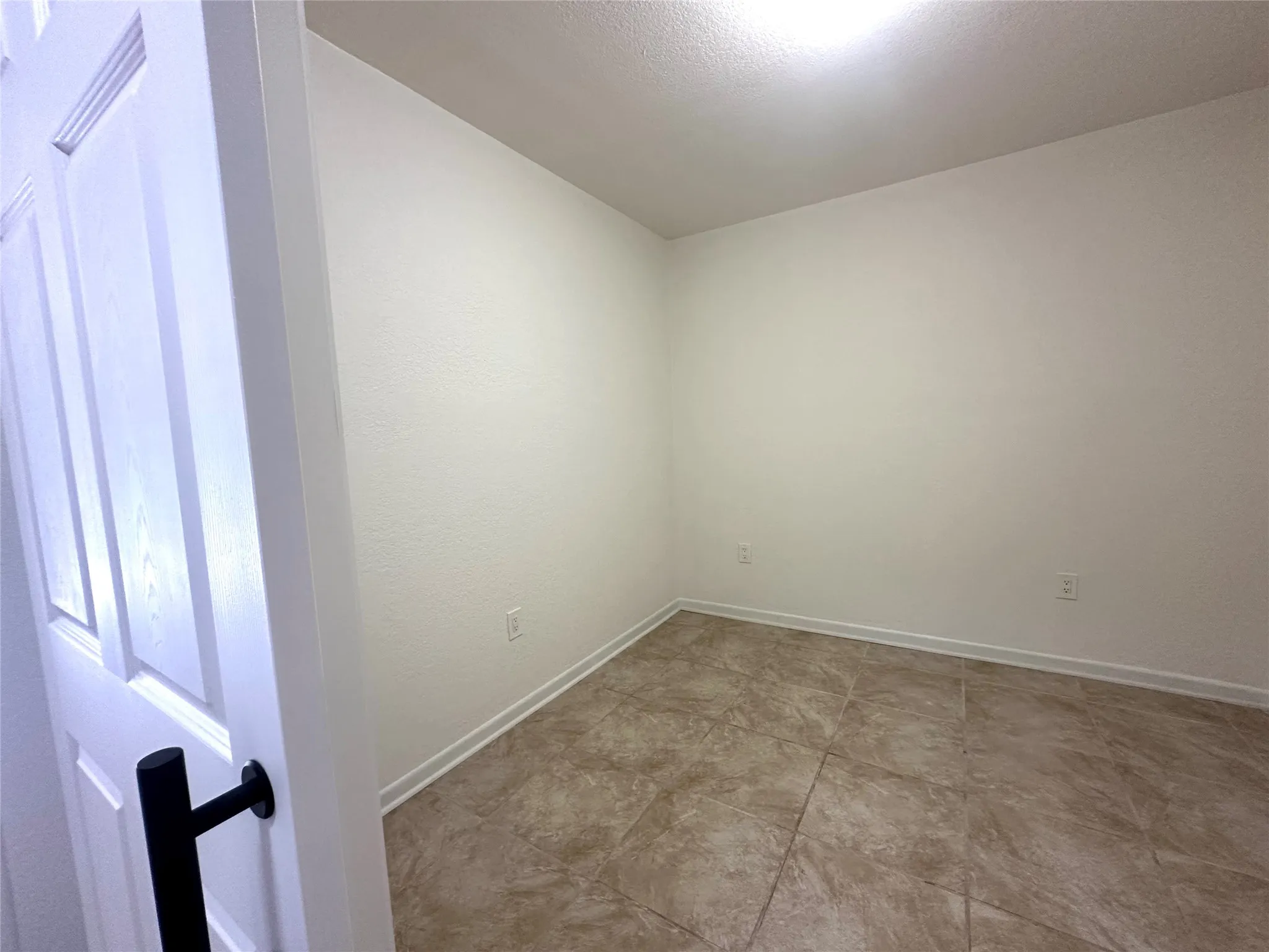 Single Family Residence For Sale in Comanche County , 1007 N Lane Street, Comanche, Texas 76442, 3 Bedroom, 2 Bathroom, Garage spaces, 1,522 Sqft, built in 1940, mls#21313451, Real Estate Agent in Comanche, Homes For Sale in Comanche county, Homes For Sale in Comanche, Realtor in Comanche Texas, Real Estate Brokerage Independent Realty Texas, Luminita Cordes Realtor
