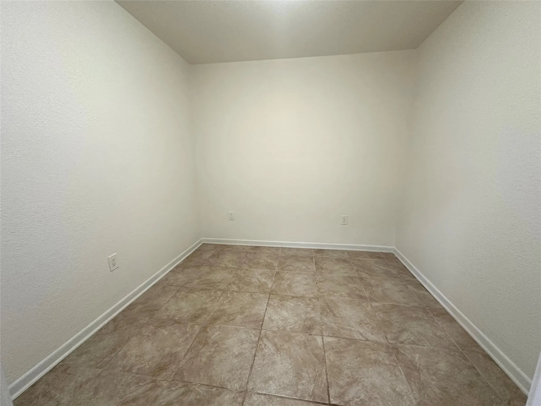 Single Family Residence For Sale in Comanche County , 1007 N Lane Street, Comanche, Texas 76442, 3 Bedroom, 2 Bathroom, Garage spaces, 1,522 Sqft, built in 1940, mls#21313451, Real Estate Agent in Comanche, Homes For Sale in Comanche county, Homes For Sale in Comanche, Realtor in Comanche Texas, Real Estate Brokerage Independent Realty Texas, Luminita Cordes Realtor