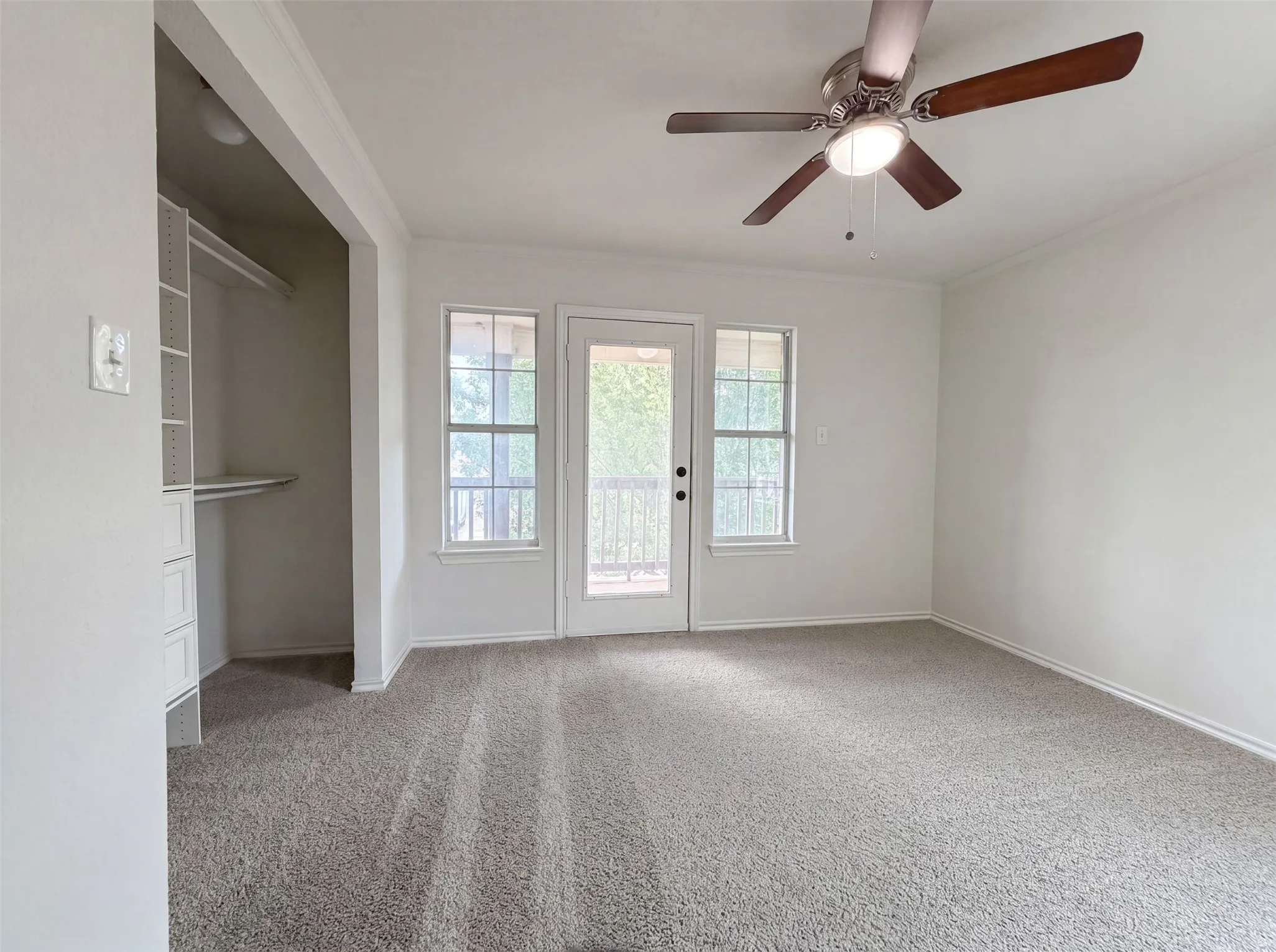 Single Family Residence For Sale in Tarrant County , 7702 Grey Goose Trail, Arlington, Texas 76002, 3 Bedroom, 3 Bathroom, 2 Garage spaces, 2,045 Sqft, built in 2004, mls#21313449, Real Estate Agent in Arlington, Homes For Sale in Tarrant county, Homes For Sale in Arlington, Realtor in Arlington Texas, Real Estate Brokerage Independent Realty Texas, Luminita Cordes Realtor