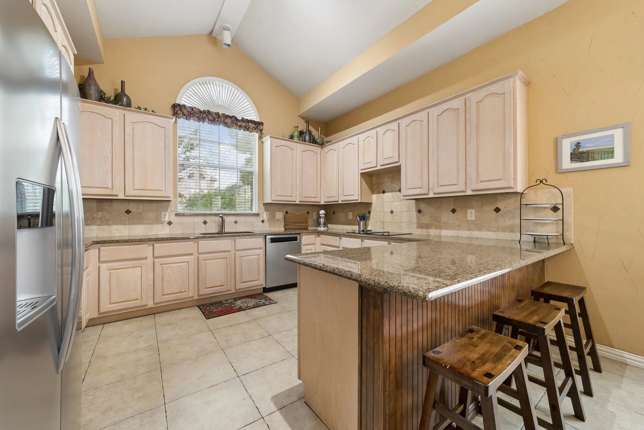 Single Family Residence For Sale in Collin County , 5208 Laser Lane, Plano, Texas 75023, 5 Bedroom, 4 Bathroom, 2 Garage spaces, 3,834 Sqft, built in 1992, mls#21280630, Real Estate Agent in Plano, Homes For Sale in Collin county, Homes For Sale in Plano, Realtor in Plano Texas, Real Estate Brokerage Independent Realty Texas, Luminita Cordes Realtor