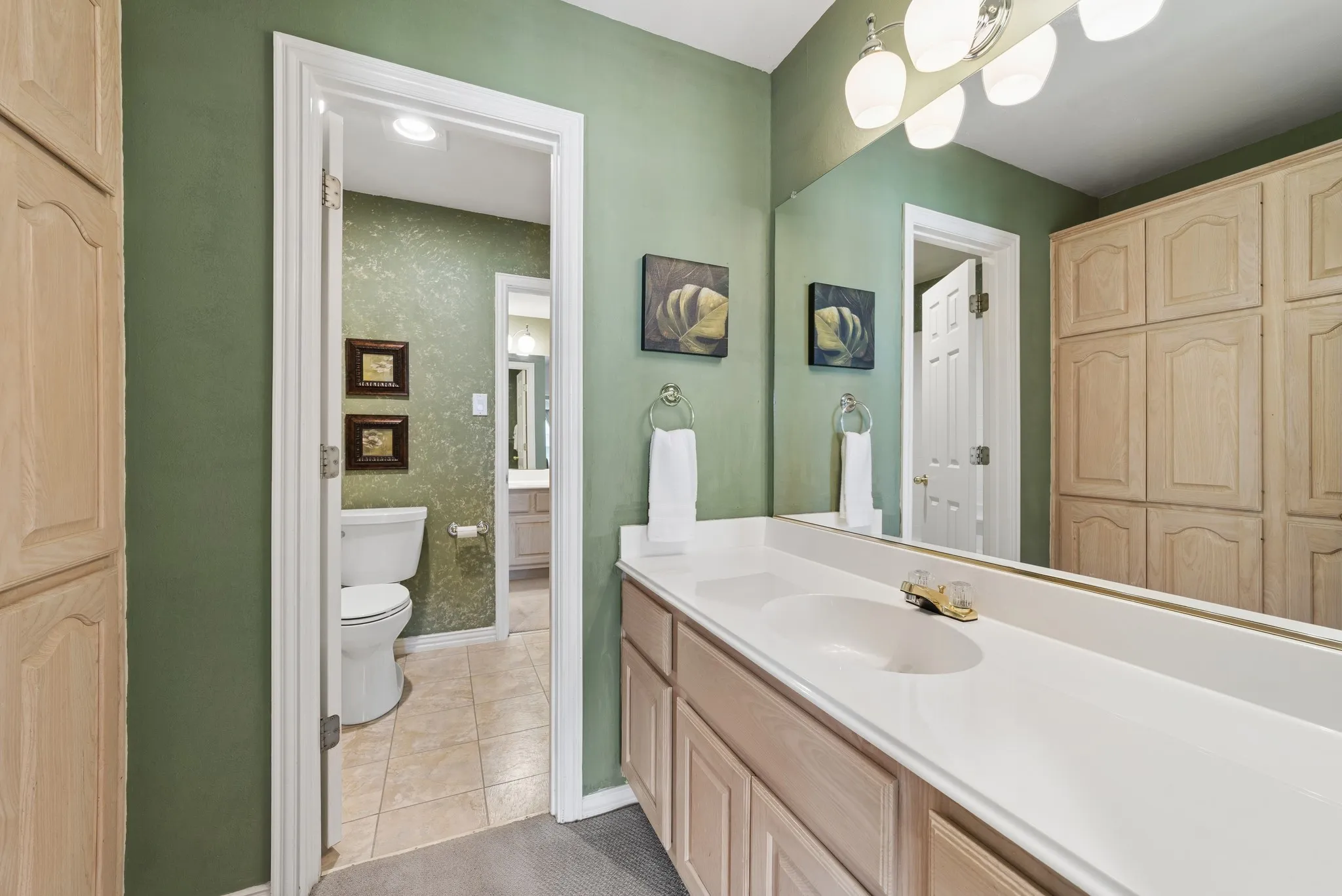 Single Family Residence For Sale in Collin County , 5208 Laser Lane, Plano, Texas 75023, 5 Bedroom, 4 Bathroom, 2 Garage spaces, 3,834 Sqft, built in 1992, mls#21280630, Real Estate Agent in Plano, Homes For Sale in Collin county, Homes For Sale in Plano, Realtor in Plano Texas, Real Estate Brokerage Independent Realty Texas, Luminita Cordes Realtor
