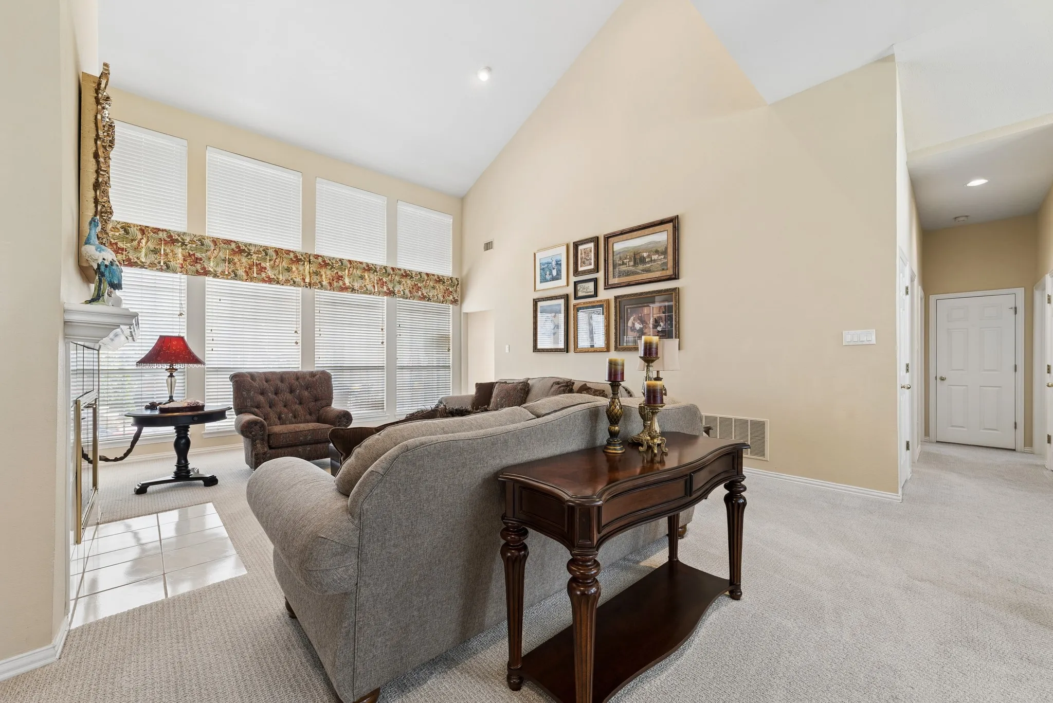 Single Family Residence For Sale in Collin County , 5208 Laser Lane, Plano, Texas 75023, 5 Bedroom, 4 Bathroom, 2 Garage spaces, 3,834 Sqft, built in 1992, mls#21280630, Real Estate Agent in Plano, Homes For Sale in Collin county, Homes For Sale in Plano, Realtor in Plano Texas, Real Estate Brokerage Independent Realty Texas, Luminita Cordes Realtor