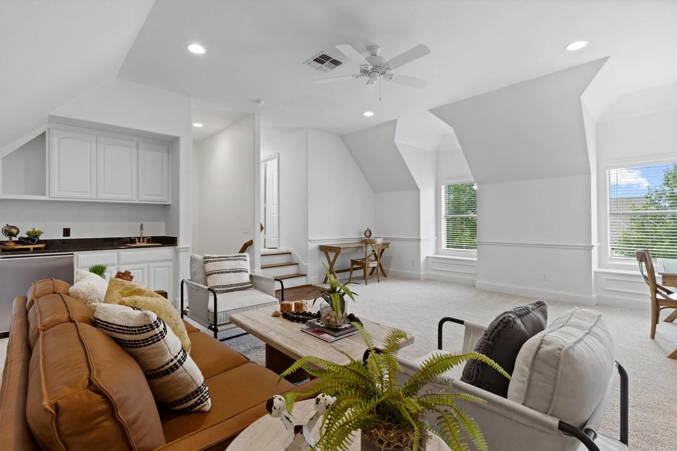 Single Family Residence For Sale in Collin County , 3063 Cedar Trail, Celina, Texas 75078, 5 Bedroom, 5 Bathroom, 3 Garage spaces, 4,885 Sqft, built in 2005, mls#21311948, Real Estate Agent in Celina, Homes For Sale in Collin county, Homes For Sale in Celina, Realtor in Celina Texas, Real Estate Brokerage Independent Realty Texas, Luminita Cordes Realtor