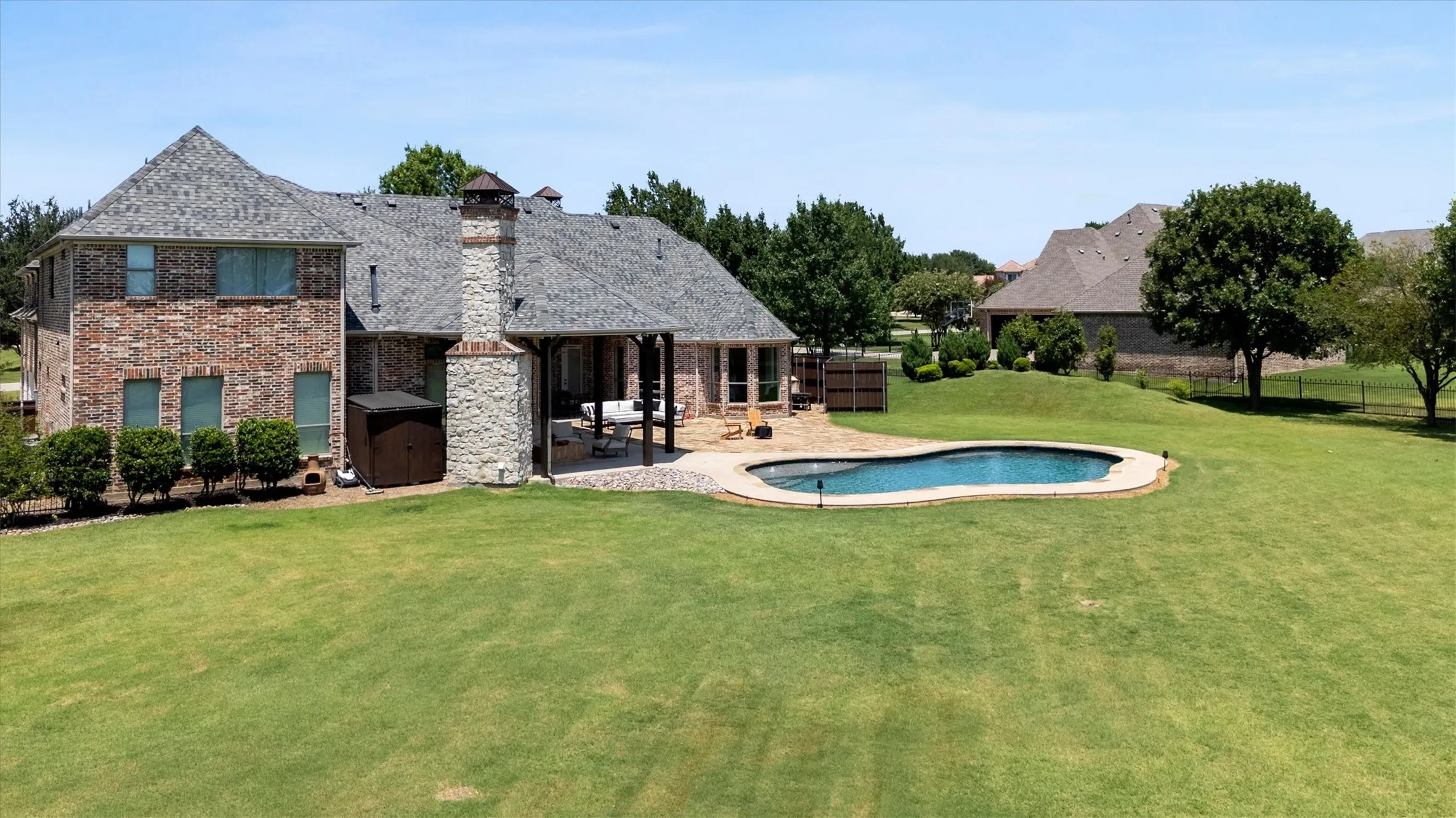 Single Family Residence For Sale in Collin County , 3063 Cedar Trail, Celina, Texas 75078, 5 Bedroom, 5 Bathroom, 3 Garage spaces, 4,885 Sqft, built in 2005, mls#21311948, Real Estate Agent in Celina, Homes For Sale in Collin county, Homes For Sale in Celina, Realtor in Celina Texas, Real Estate Brokerage Independent Realty Texas, Luminita Cordes Realtor