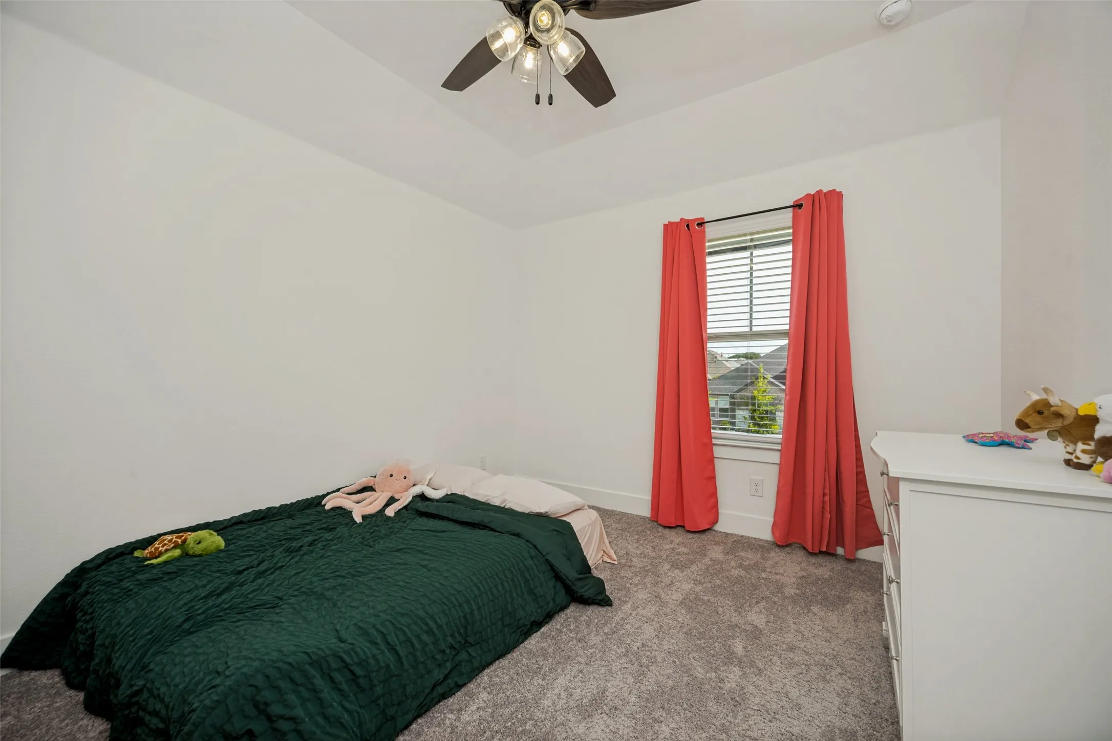 Single Family Residence For Sale in Denton County , 136 Nora Lane, Hickory Creek, Texas 75065, 5 Bedroom, 3 Bathroom, 2 Garage spaces, 3,228 Sqft, built in 2023, mls#21313478, Real Estate Agent in Hickory Creek, Homes For Sale in Denton county, Homes For Sale in Hickory Creek, Realtor in Hickory Creek Texas, Real Estate Brokerage Independent Realty Texas, Luminita Cordes Realtor