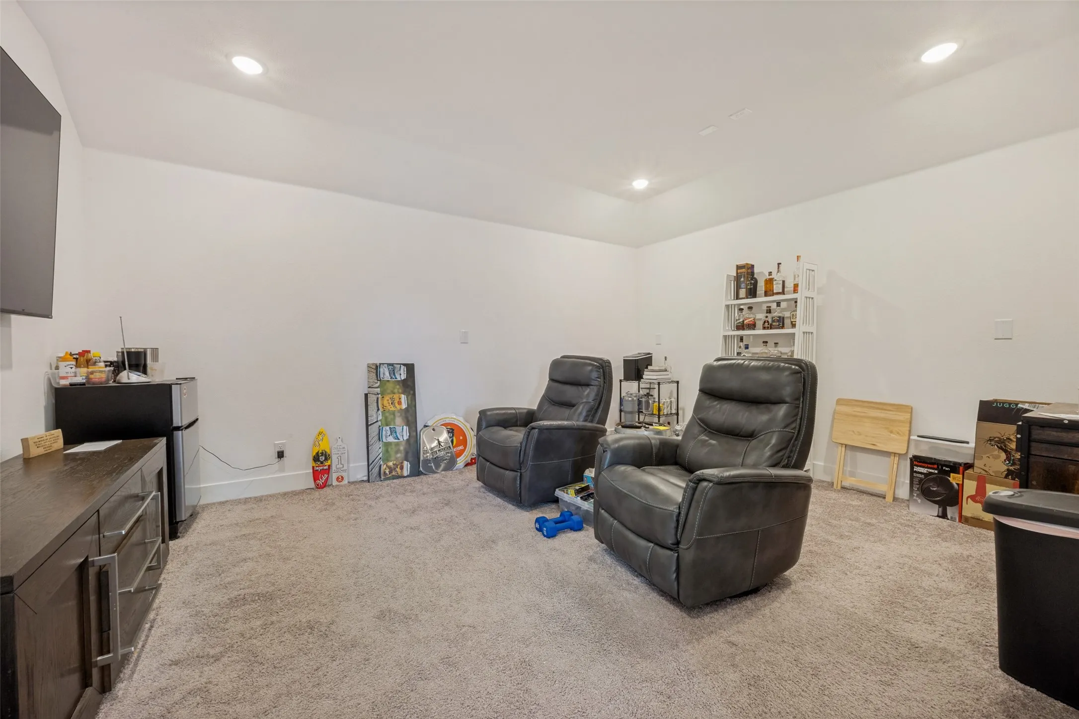 Single Family Residence For Sale in Denton County , 136 Nora Lane, Hickory Creek, Texas 75065, 5 Bedroom, 3 Bathroom, 2 Garage spaces, 3,228 Sqft, built in 2023, mls#21313478, Real Estate Agent in Hickory Creek, Homes For Sale in Denton county, Homes For Sale in Hickory Creek, Realtor in Hickory Creek Texas, Real Estate Brokerage Independent Realty Texas, Luminita Cordes Realtor