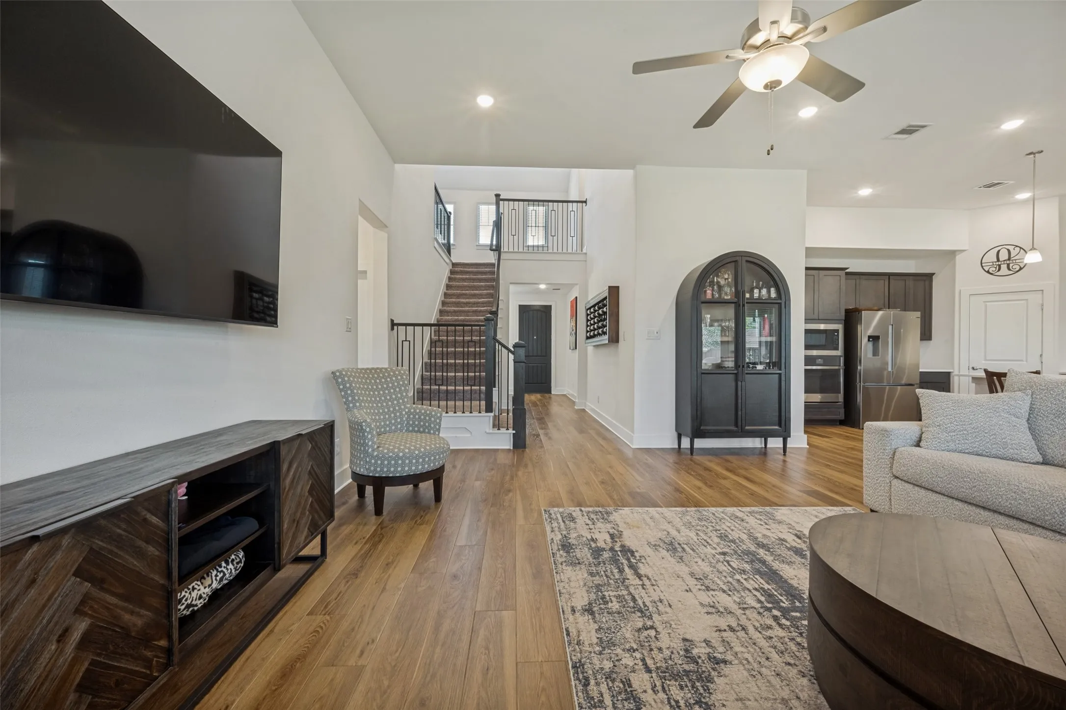 Single Family Residence For Sale in Denton County , 136 Nora Lane, Hickory Creek, Texas 75065, 5 Bedroom, 3 Bathroom, 2 Garage spaces, 3,228 Sqft, built in 2023, mls#21313478, Real Estate Agent in Hickory Creek, Homes For Sale in Denton county, Homes For Sale in Hickory Creek, Realtor in Hickory Creek Texas, Real Estate Brokerage Independent Realty Texas, Luminita Cordes Realtor