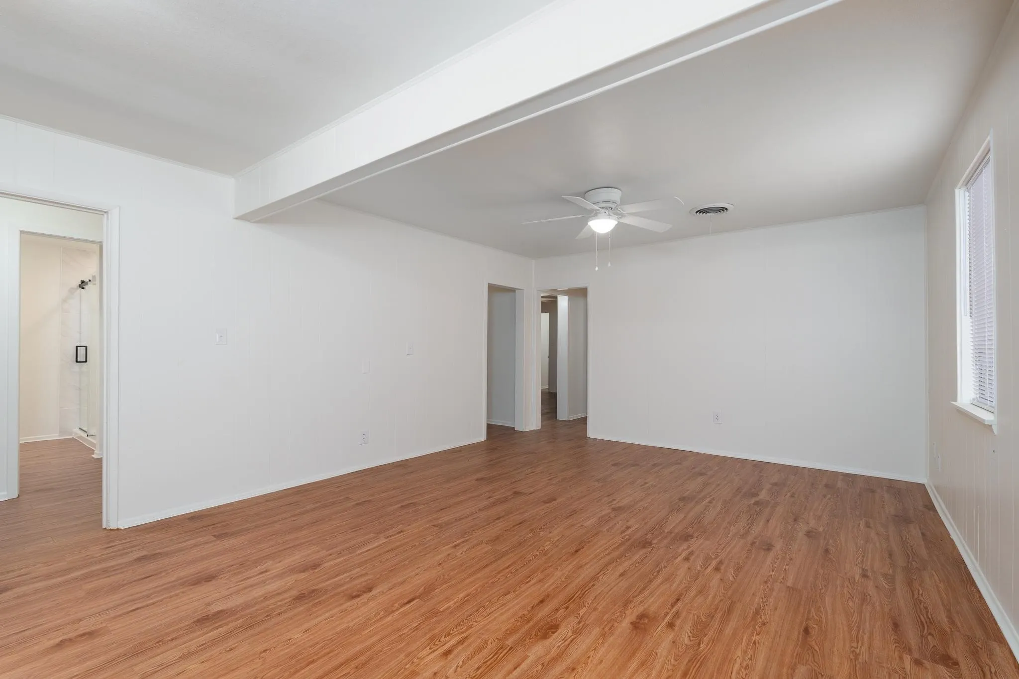 Single Family Residence For Sale in Callahan County , 102 S 2nd Street, Clyde, Texas 79510, 4 Bedroom, 2 Bathroom, 1 Garage spaces, 1,516 Sqft, built in 1945, mls#21313422, Real Estate Agent in Clyde, Homes For Sale in Callahan county, Homes For Sale in Clyde, Realtor in Clyde Texas, Real Estate Brokerage Independent Realty Texas, Luminita Cordes Realtor