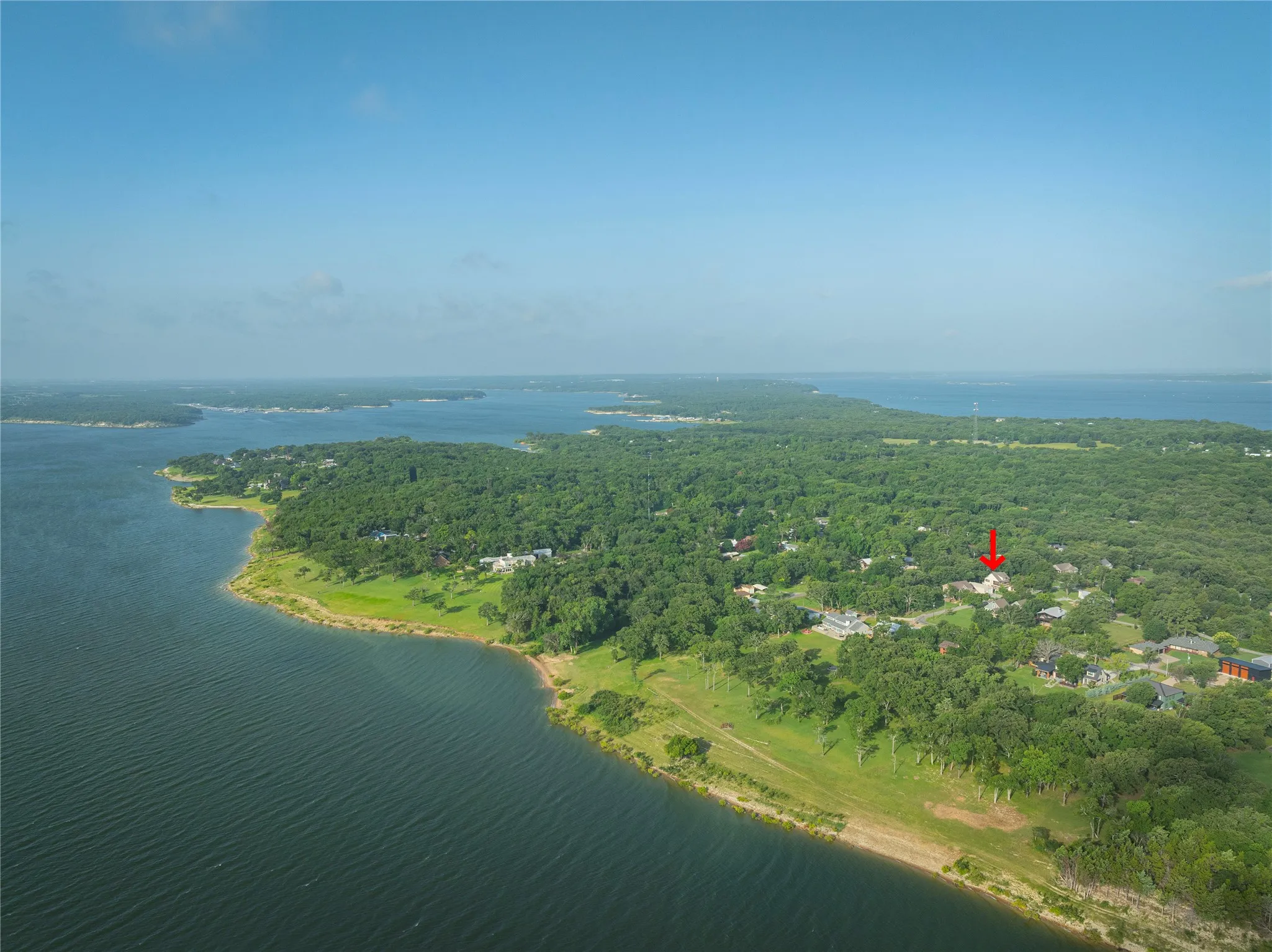 Single Family Residence For Sale in Grayson County , 32 Coffee Circle, Pottsboro, Texas 75076, 3 Bedroom, 3 Bathroom, 1 Garage spaces, 2,166 Sqft, built in 2017, mls#21313493, Real Estate Agent in Pottsboro, Homes For Sale in Grayson county, Homes For Sale in Pottsboro, Realtor in Pottsboro Texas, Real Estate Brokerage Independent Realty Texas, Luminita Cordes Realtor
