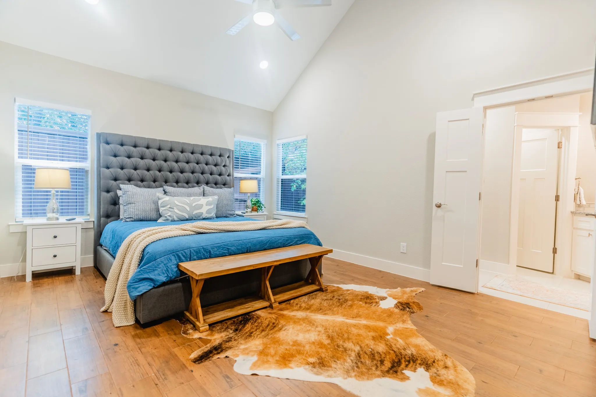 Single Family Residence For Sale in Grayson County , 32 Coffee Circle, Pottsboro, Texas 75076, 3 Bedroom, 3 Bathroom, 1 Garage spaces, 2,166 Sqft, built in 2017, mls#21313493, Real Estate Agent in Pottsboro, Homes For Sale in Grayson county, Homes For Sale in Pottsboro, Realtor in Pottsboro Texas, Real Estate Brokerage Independent Realty Texas, Luminita Cordes Realtor