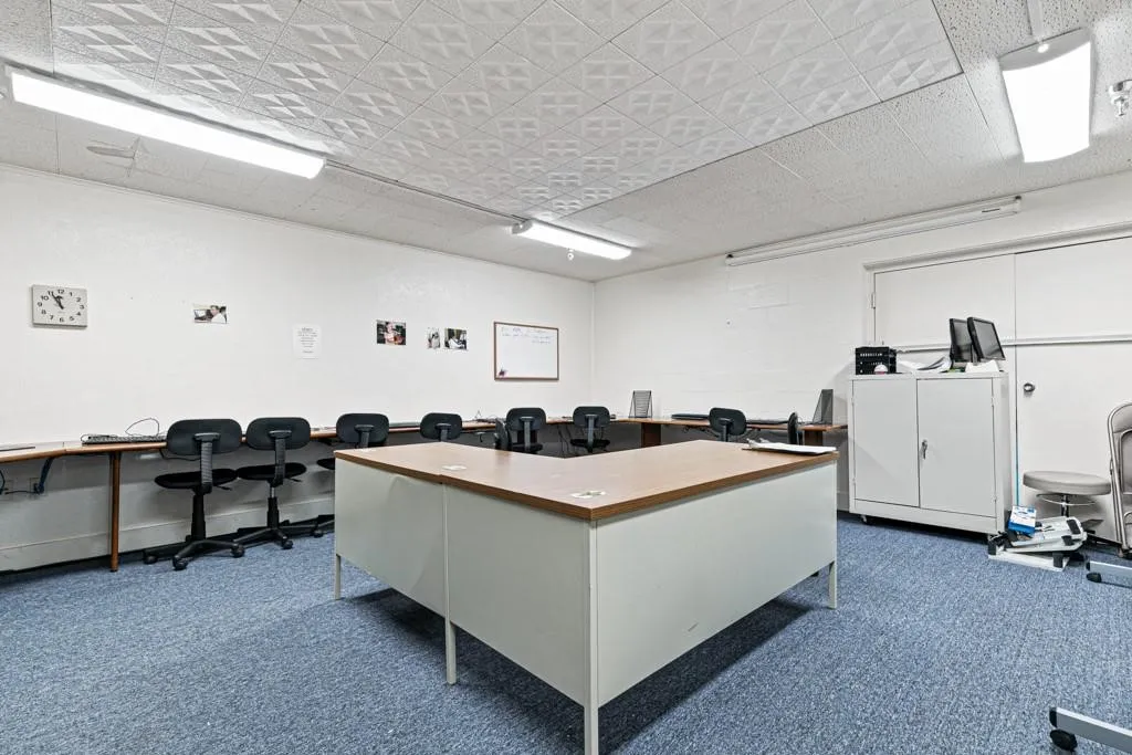 Industrial For Rent in Hunt County , 2615 Crockett Street, Greenville, Texas 75401, 0, 0, Garage spaces, 0 Sqft, built in 1960, mls#21313499, Real Estate Agent in Greenville, Homes For Rent in Hunt county, Homes For Rent in Greenville, Realtor in Greenville Texas, Real Estate Brokerage Independent Realty Texas, Luminita Cordes Realtor
