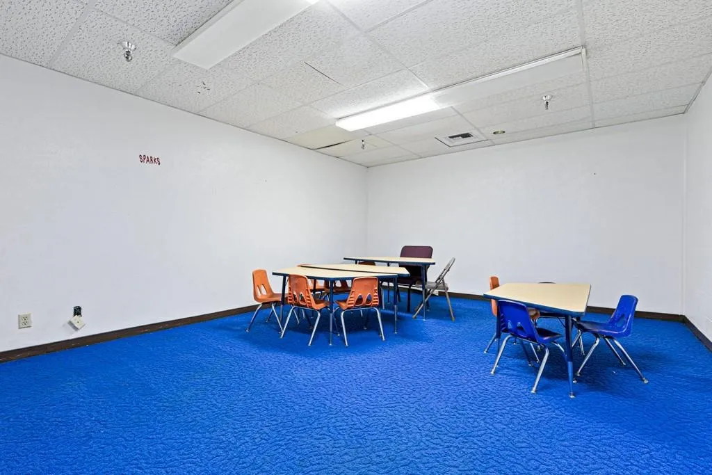 Industrial For Rent in Hunt County , 2615 Crockett Street, Greenville, Texas 75401, 0, 0, Garage spaces, 0 Sqft, built in 1960, mls#21313499, Real Estate Agent in Greenville, Homes For Rent in Hunt county, Homes For Rent in Greenville, Realtor in Greenville Texas, Real Estate Brokerage Independent Realty Texas, Luminita Cordes Realtor