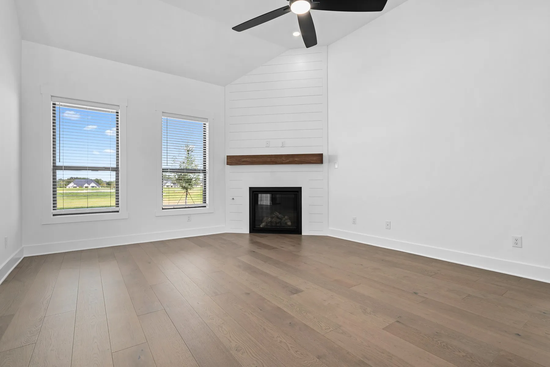 Single Family Residence For Sale in Denton County , 114 Shumard Oak Drive, Krugerville, Texas 76227, 3 Bedroom, 2 Bathroom, 3 Garage spaces, 2,414 Sqft, built in 2026, Price $664,900, mls#21313503, Real Estate Agent in Krugerville, Homes For Sale in Denton county, Homes For Sale in Krugerville, Realtor in Krugerville Texas, Real Estate Brokerage Independent Realty Texas, Luminita Cordes Realtor