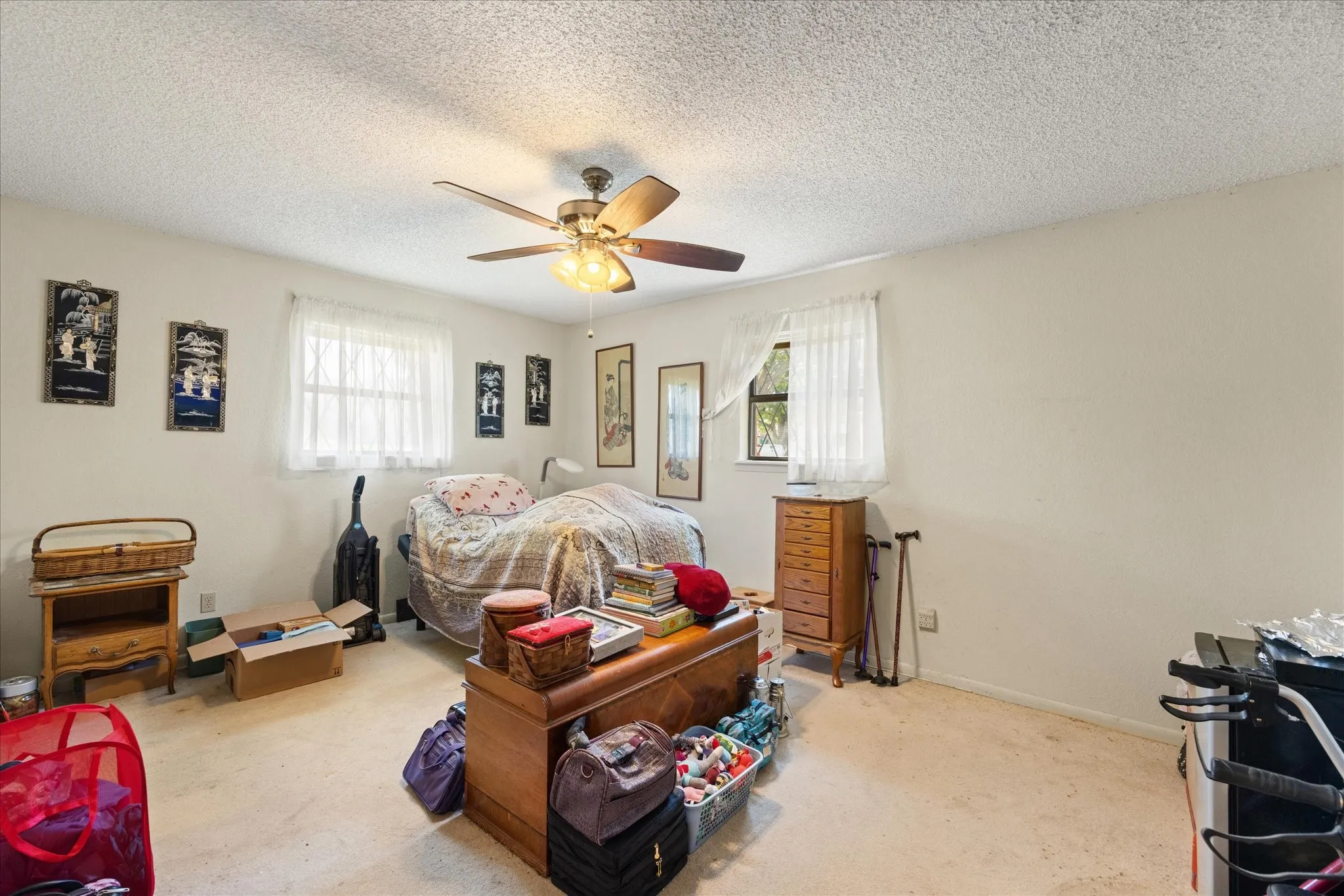 Single Family Residence For Sale in Erath County , 501 Moonlight Trail, Stephenville, Texas 76401, 3 Bedroom, 2 Bathroom, 2 Garage spaces, 2,094 Sqft, built in 1980, mls#21313332, Real Estate Agent in Stephenville, Homes For Sale in Erath county, Homes For Sale in Stephenville, Realtor in Stephenville Texas, Real Estate Brokerage Independent Realty Texas, Luminita Cordes Realtor