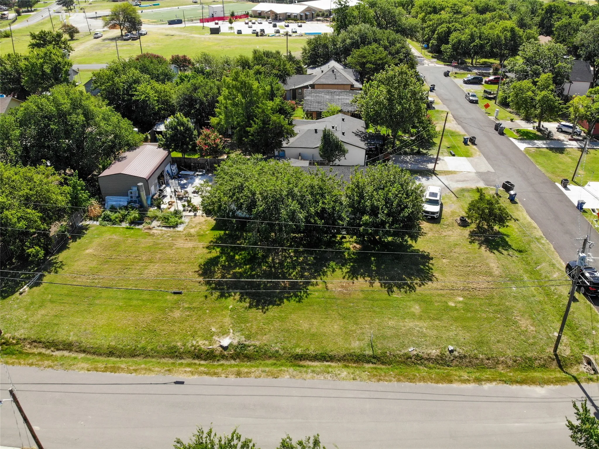 Unimproved Land For Sale in Collin County , 302 S New Mexico Street, Celina, Texas 75009, 0, 0, Garage spaces, 0 Sqft, built in 0, Price $300,000, mls#21313528, Real Estate Agent in Celina, Homes For Sale in Collin county, Homes For Sale in Celina, Realtor in Celina Texas, Real Estate Brokerage Independent Realty Texas, Luminita Cordes Realtor