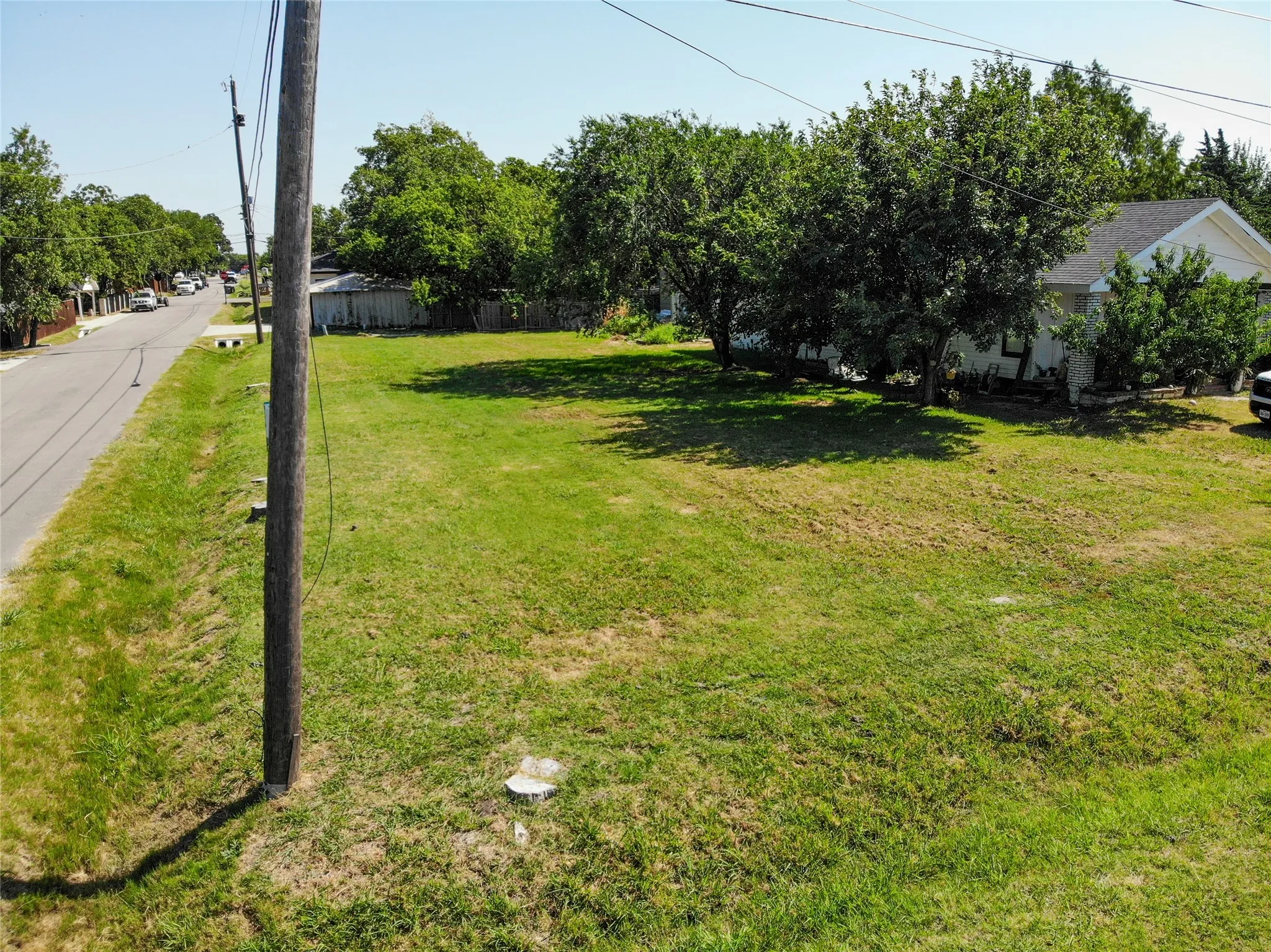 Unimproved Land For Sale in Collin County , 302 S New Mexico Street, Celina, Texas 75009, 0, 0, Garage spaces, 0 Sqft, built in 0, Price $300,000, mls#21313528, Real Estate Agent in Celina, Homes For Sale in Collin county, Homes For Sale in Celina, Realtor in Celina Texas, Real Estate Brokerage Independent Realty Texas, Luminita Cordes Realtor