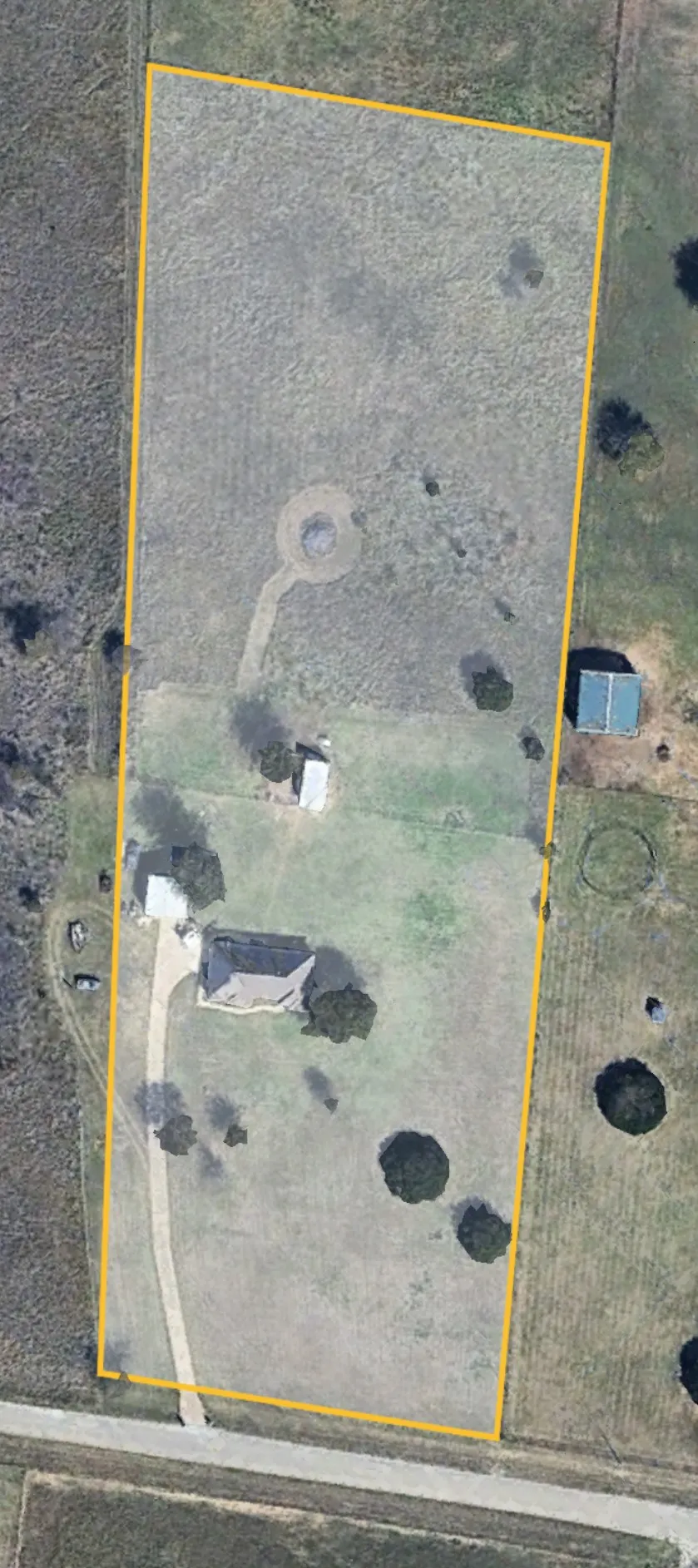 Single Family Residence For Sale in Hood County , 8116 Clearview Court, Cresson, Texas 76035, 3 Bedroom, 2 Bathroom, 2 Garage spaces, 1,503 Sqft, built in 2002, mls#21310888, Real Estate Agent in Cresson, Homes For Sale in Hood county, Homes For Sale in Cresson, Realtor in Cresson Texas, Real Estate Brokerage Independent Realty Texas, Luminita Cordes Realtor