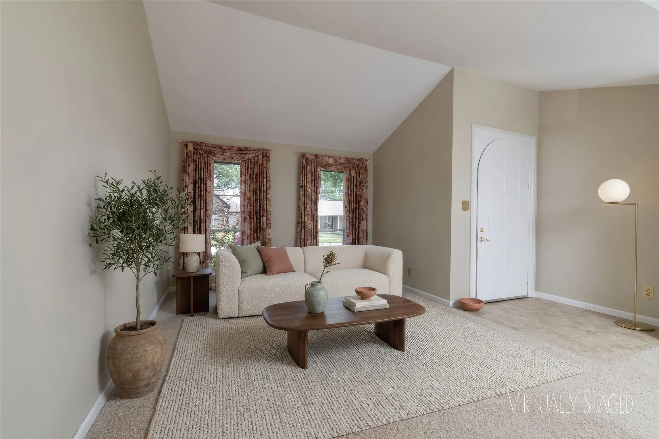 Single Family Residence For Sale in Tarrant County , 1710 Park Hill Drive, Arlington, Texas 76012, 3 Bedroom, 2 Bathroom, 2 Garage spaces, 1,764 Sqft, built in 1967, mls#21308497, Real Estate Agent in Arlington, Homes For Sale in Tarrant county, Homes For Sale in Arlington, Realtor in Arlington Texas, Real Estate Brokerage Independent Realty Texas, Luminita Cordes Realtor