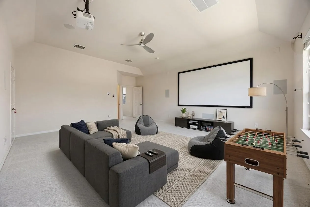 Multi purpose media room,  game room or a bedroom with dedicated bathroom! Can be a space for men cave or teenager's suite!