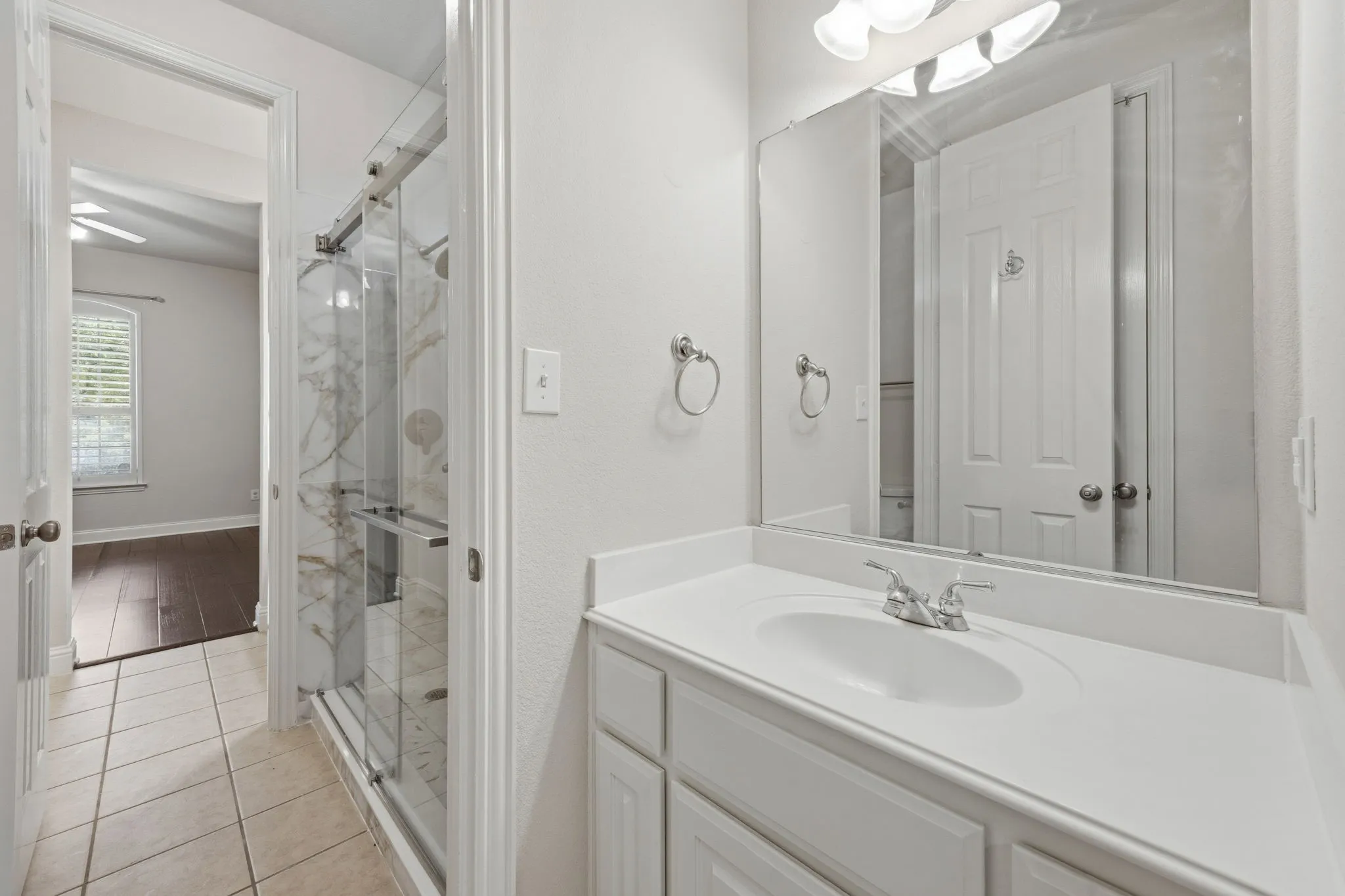 Bathroom #3 Jack and Jill with separate sinks