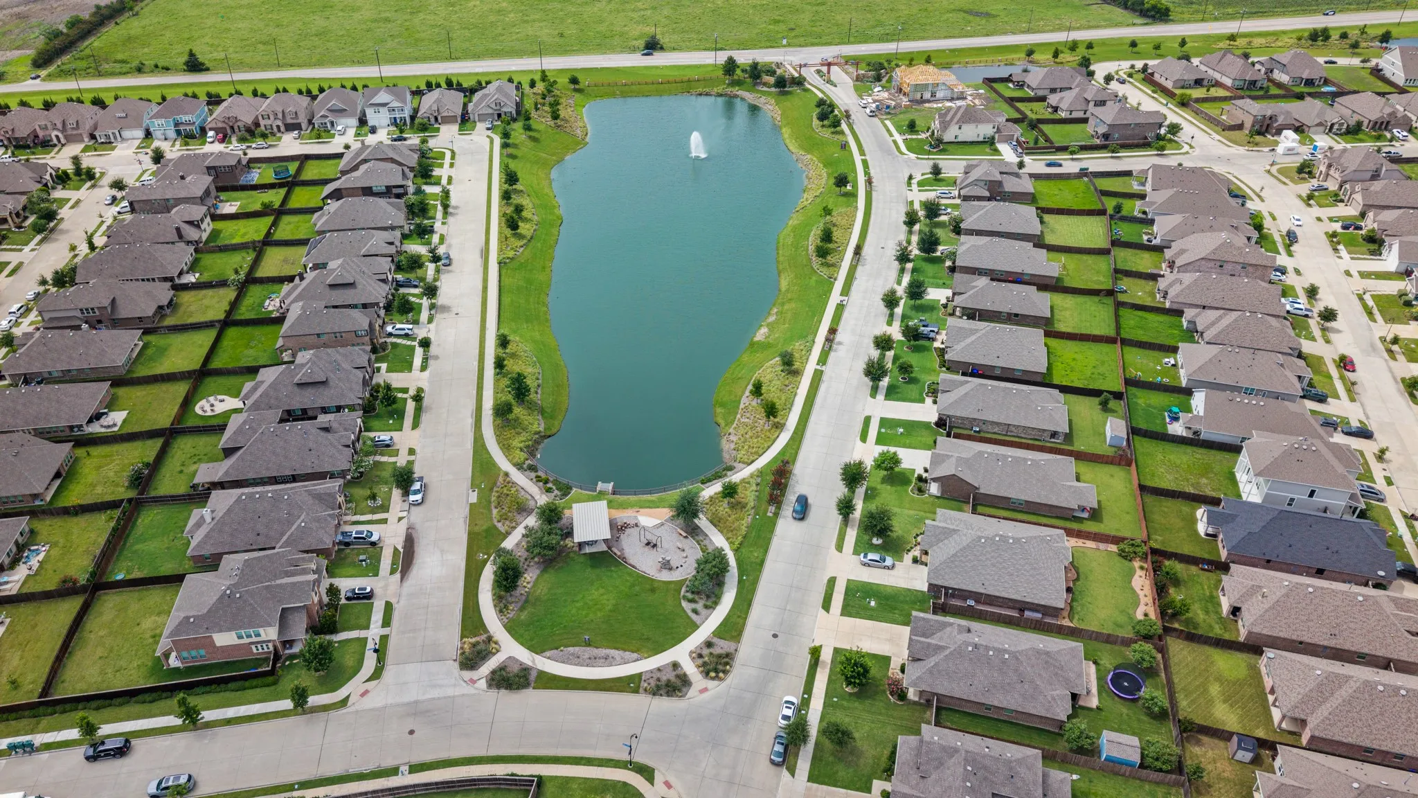 Single Family Residence For Sale in Rockwall County , 4030 Lagoon Place, Royse City, Texas 75189, 4 Bedroom, 3 Bathroom, 2 Garage spaces, 2,194 Sqft, built in 2019, mls#21312221, Real Estate Agent in Royse City, Homes For Sale in Rockwall county, Homes For Sale in Royse City, Realtor in Royse City Texas, Real Estate Brokerage Independent Realty Texas, Luminita Cordes Realtor