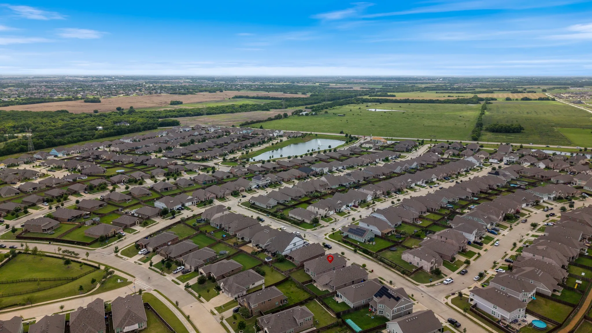 Single Family Residence For Sale in Rockwall County , 4030 Lagoon Place, Royse City, Texas 75189, 4 Bedroom, 3 Bathroom, 2 Garage spaces, 2,194 Sqft, built in 2019, mls#21312221, Real Estate Agent in Royse City, Homes For Sale in Rockwall county, Homes For Sale in Royse City, Realtor in Royse City Texas, Real Estate Brokerage Independent Realty Texas, Luminita Cordes Realtor