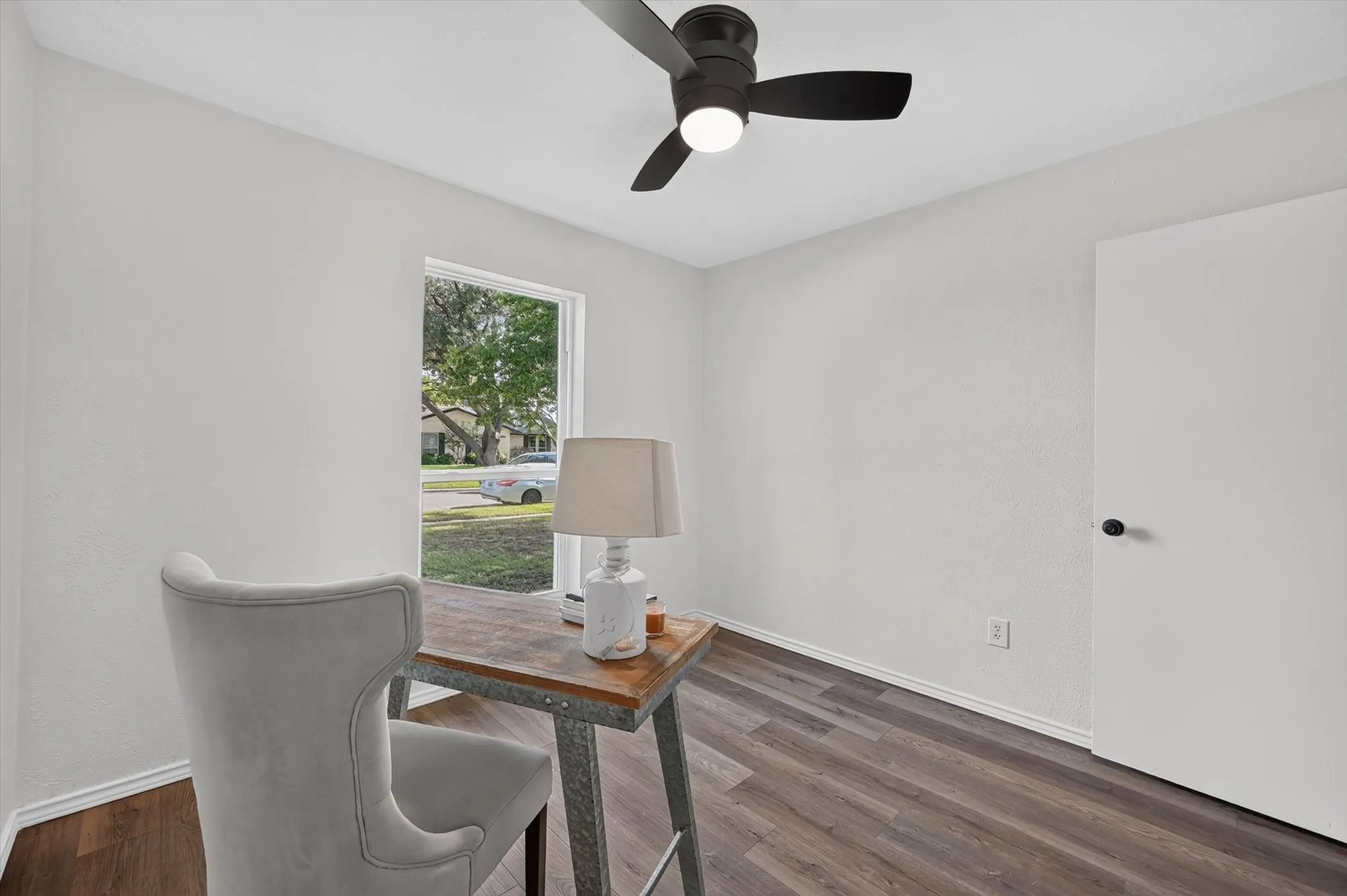 Single Family Residence For Sale in Dallas County , 1802 Rainbow Drive, Richardson, Texas 75081, 3 Bedroom, 2 Bathroom, 2 Garage spaces, 2,010 Sqft, built in 1971, mls#21312483, Real Estate Agent in Richardson, Homes For Sale in Dallas county, Homes For Sale in Richardson, Realtor in Richardson Texas, Real Estate Brokerage Independent Realty Texas, Luminita Cordes Realtor