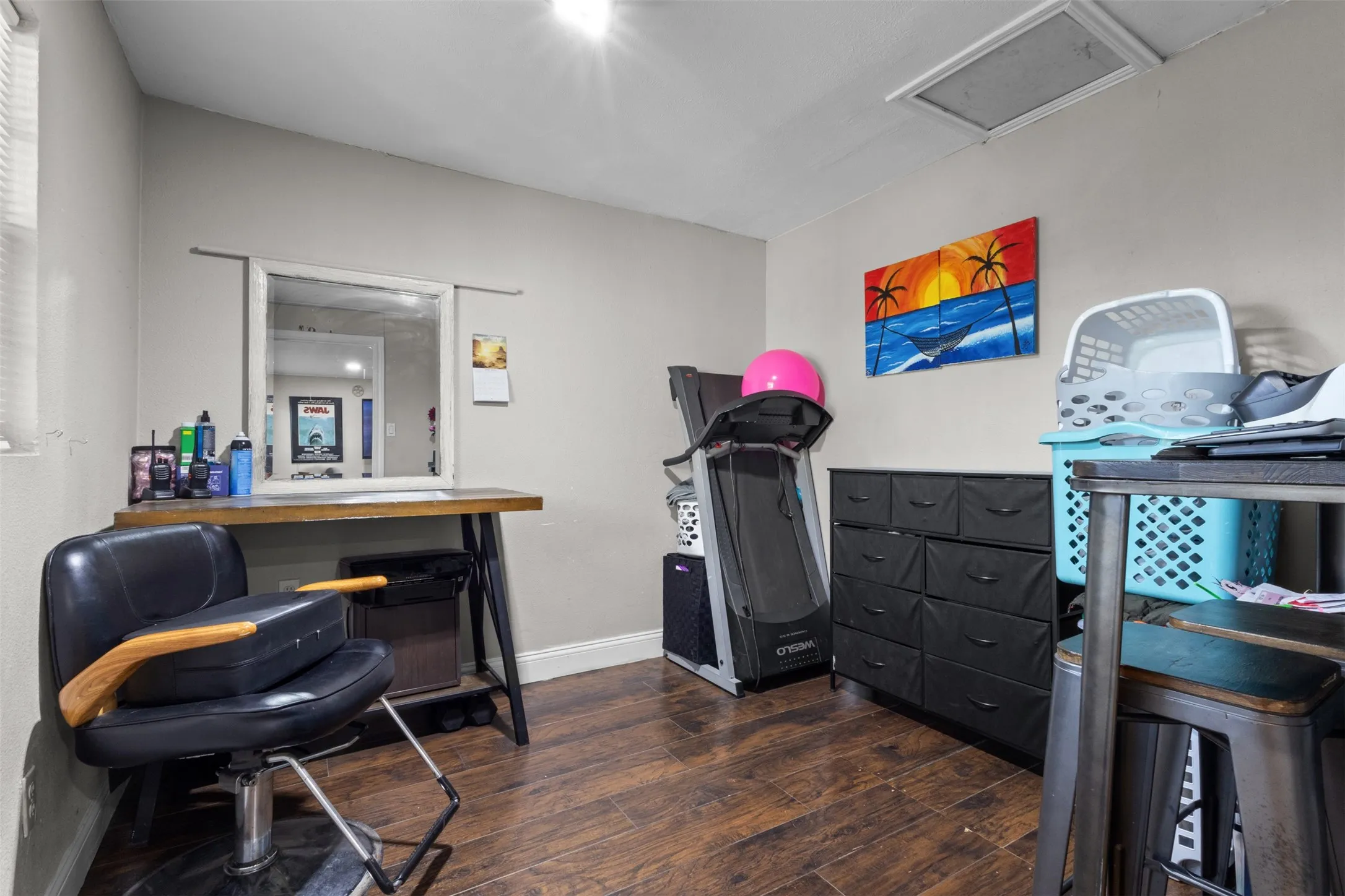 Single Family Residence For Sale in Dallas County , 1418 Briarwood Drive, Mesquite, Texas 75149, 3 Bedroom, 1 Bathroom, Garage spaces, 1,183 Sqft, built in 1969, mls#21313566, Real Estate Agent in Mesquite, Homes For Sale in Dallas county, Homes For Sale in Mesquite, Realtor in Mesquite Texas, Real Estate Brokerage Independent Realty Texas, Luminita Cordes Realtor