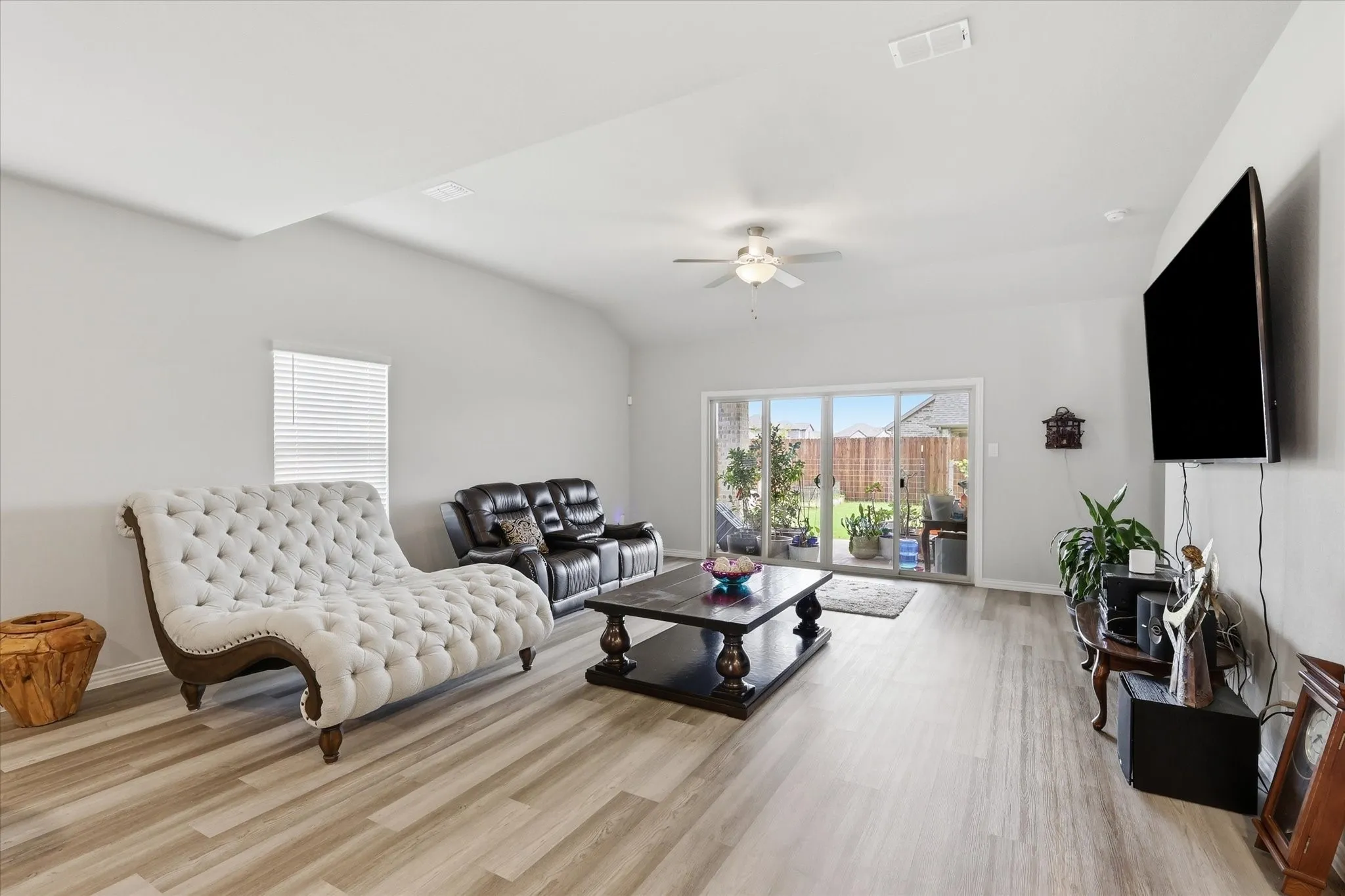 Single Family Residence For Sale in Dallas County , 2321 Preakness Drive, Seagoville, Texas 75159, 4 Bedroom, 4 Bathroom, 2 Garage spaces, 3,155 Sqft, built in 2024, mls#21306641, Real Estate Agent in Seagoville, Homes For Sale in Dallas county, Homes For Sale in Seagoville, Realtor in Seagoville Texas, Real Estate Brokerage Independent Realty Texas, Luminita Cordes Realtor