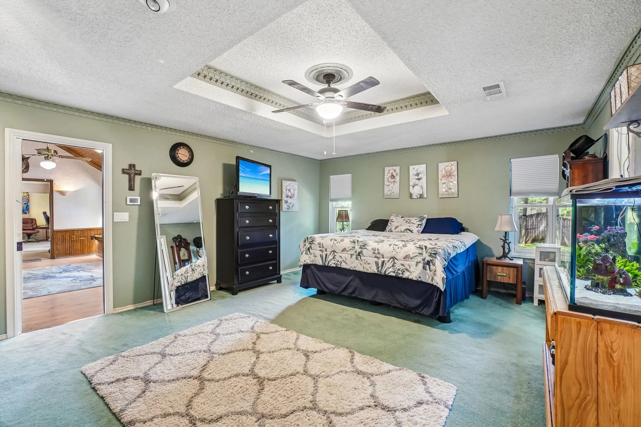 Single Family Residence For Sale in Tarrant County , 6102 Waterview Drive, Arlington, Texas 76016, 4 Bedroom, 3 Bathroom, 2 Garage spaces, 2,761 Sqft, built in 1978, mls#21311516, Real Estate Agent in Arlington, Homes For Sale in Tarrant county, Homes For Sale in Arlington, Realtor in Arlington Texas, Real Estate Brokerage Independent Realty Texas, Luminita Cordes Realtor