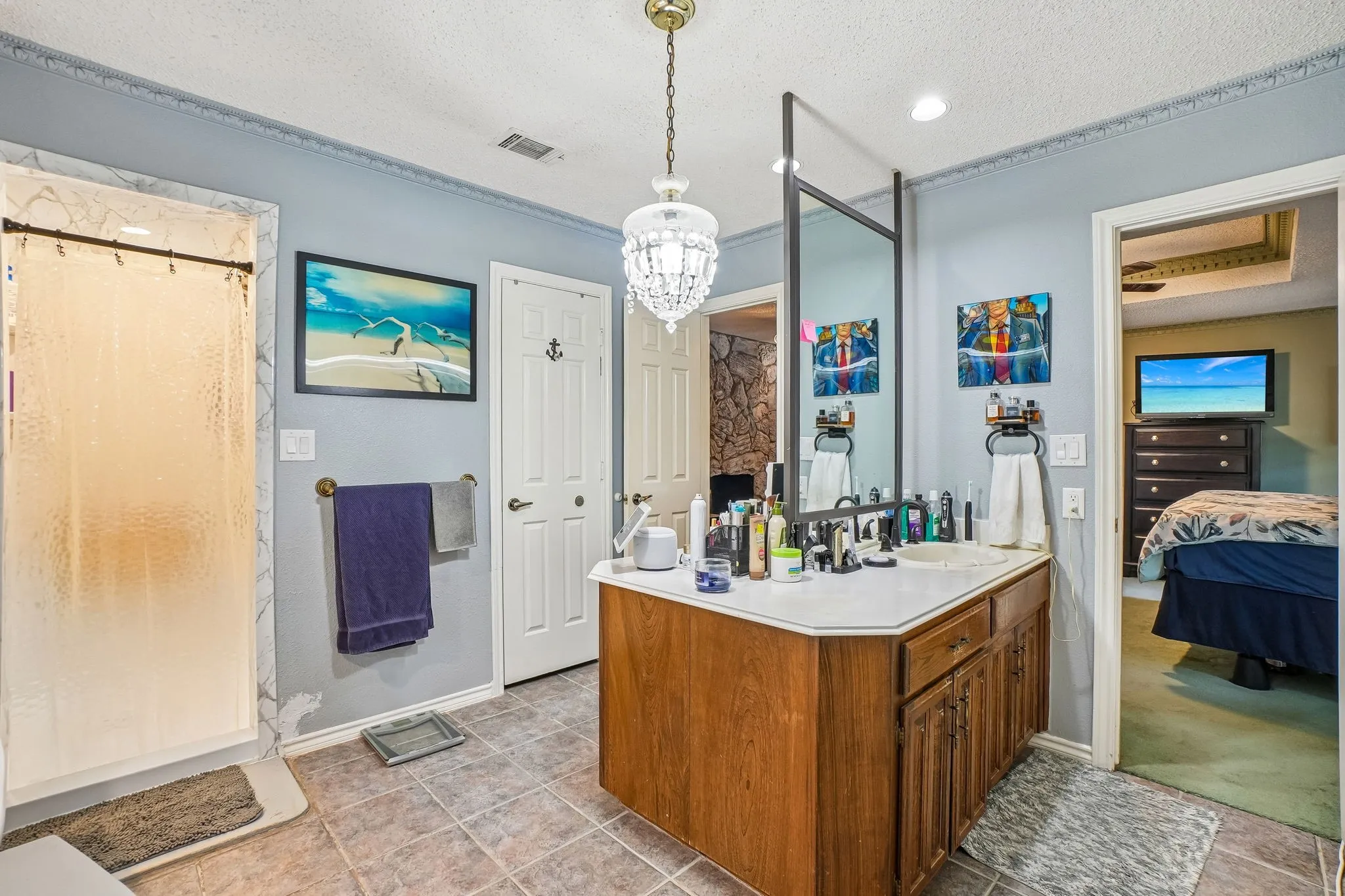 Single Family Residence For Sale in Tarrant County , 6102 Waterview Drive, Arlington, Texas 76016, 4 Bedroom, 3 Bathroom, 2 Garage spaces, 2,761 Sqft, built in 1978, mls#21311516, Real Estate Agent in Arlington, Homes For Sale in Tarrant county, Homes For Sale in Arlington, Realtor in Arlington Texas, Real Estate Brokerage Independent Realty Texas, Luminita Cordes Realtor