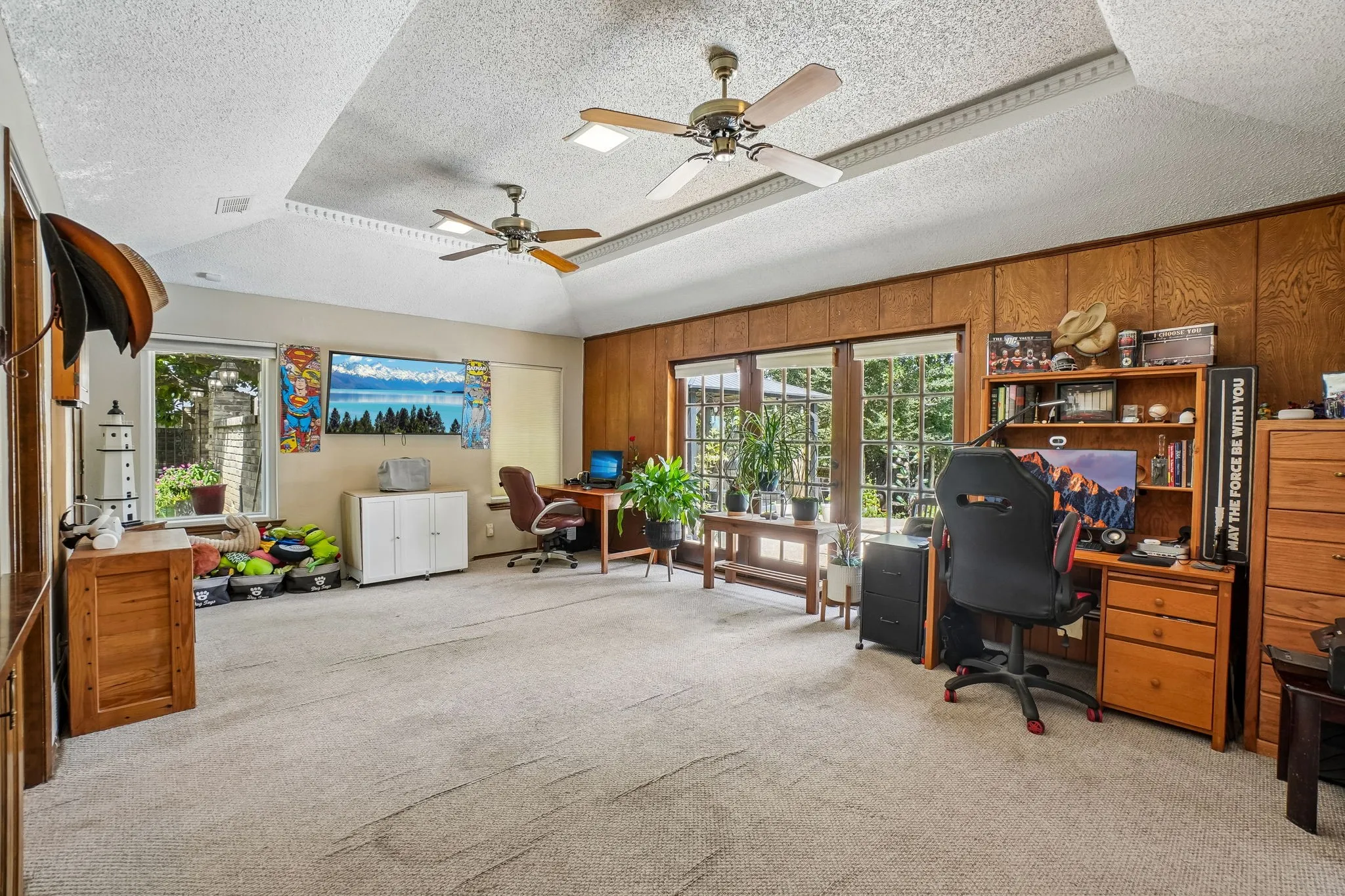 Single Family Residence For Sale in Tarrant County , 6102 Waterview Drive, Arlington, Texas 76016, 4 Bedroom, 3 Bathroom, 2 Garage spaces, 2,761 Sqft, built in 1978, mls#21311516, Real Estate Agent in Arlington, Homes For Sale in Tarrant county, Homes For Sale in Arlington, Realtor in Arlington Texas, Real Estate Brokerage Independent Realty Texas, Luminita Cordes Realtor