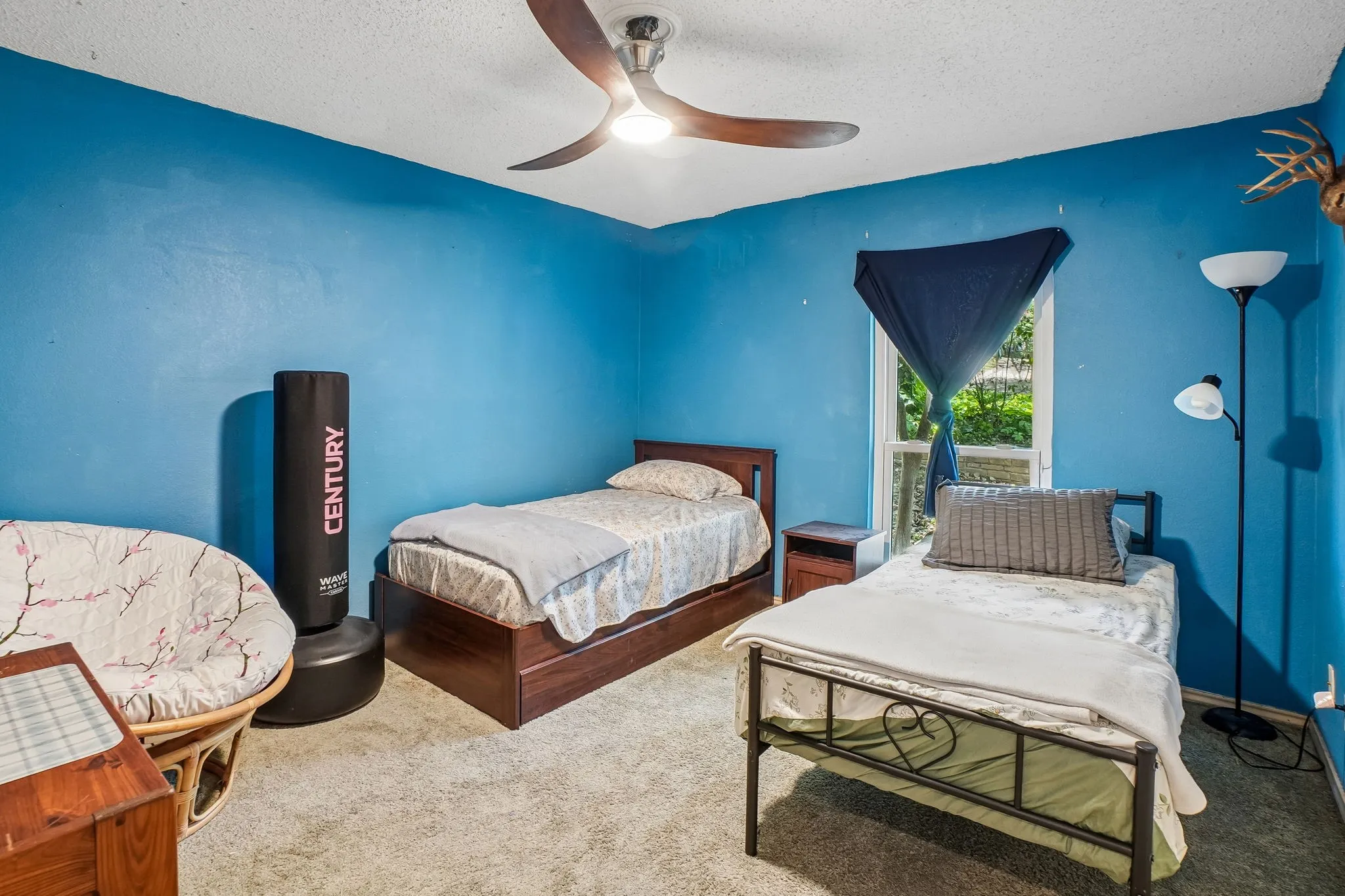 Single Family Residence For Sale in Tarrant County , 6102 Waterview Drive, Arlington, Texas 76016, 4 Bedroom, 3 Bathroom, 2 Garage spaces, 2,761 Sqft, built in 1978, mls#21311516, Real Estate Agent in Arlington, Homes For Sale in Tarrant county, Homes For Sale in Arlington, Realtor in Arlington Texas, Real Estate Brokerage Independent Realty Texas, Luminita Cordes Realtor
