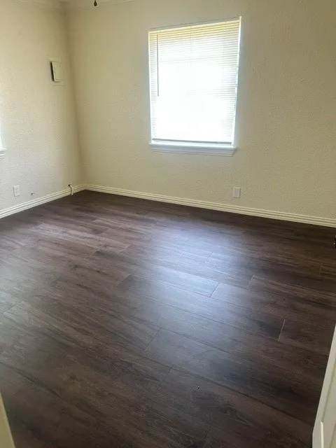 Single Family Residence For Sale in Grayson County , 106 Tipton Street, Whitesboro, Texas 76273, 3 Bedroom, 1 Bathroom, Garage spaces, 1,435 Sqft, built in 1968, mls#21313582, Real Estate Agent in Whitesboro, Homes For Sale in Grayson county, Homes For Sale in Whitesboro, Realtor in Whitesboro Texas, Real Estate Brokerage Independent Realty Texas, Luminita Cordes Realtor