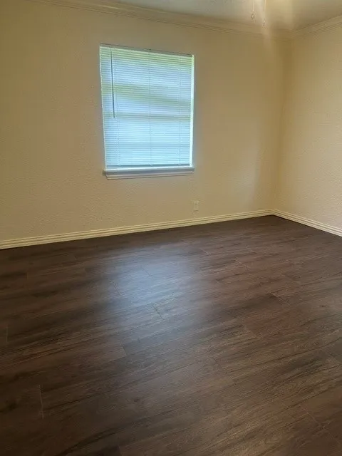 Single Family Residence For Sale in Grayson County , 106 Tipton Street, Whitesboro, Texas 76273, 3 Bedroom, 1 Bathroom, Garage spaces, 1,435 Sqft, built in 1968, mls#21313582, Real Estate Agent in Whitesboro, Homes For Sale in Grayson county, Homes For Sale in Whitesboro, Realtor in Whitesboro Texas, Real Estate Brokerage Independent Realty Texas, Luminita Cordes Realtor