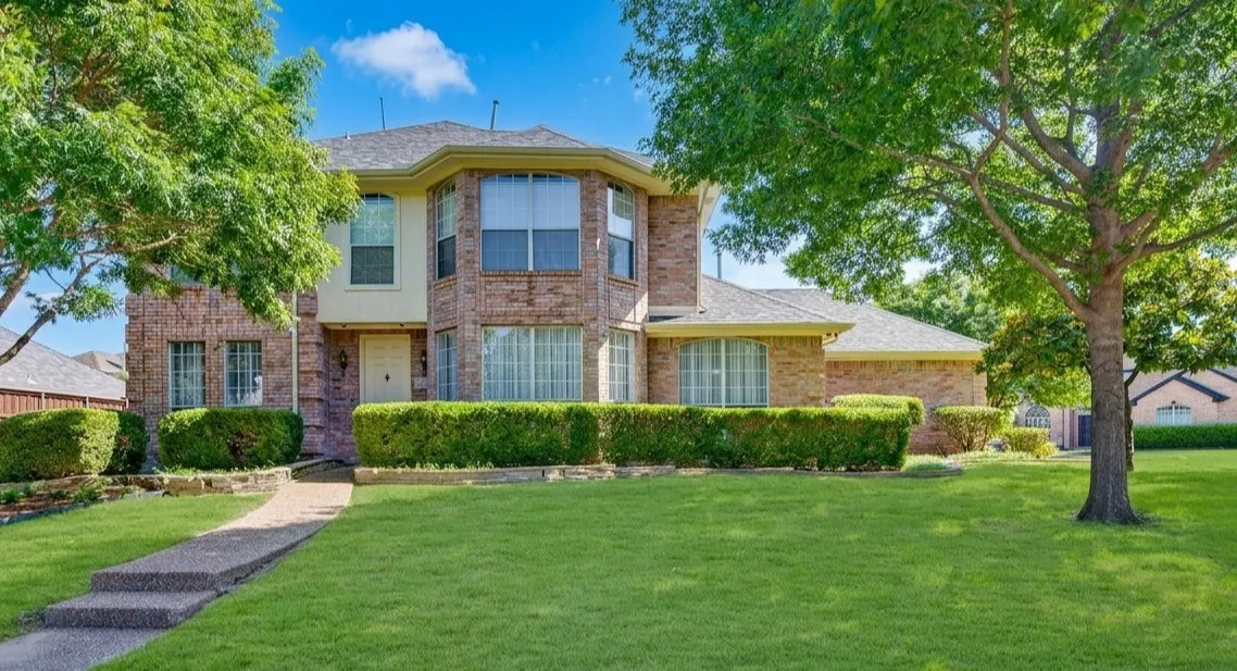 Single Family Residence For Sale in Collin County , 11113 Jereme Trail, Frisco, Texas 75035, 4 Bedroom, 3 Bathroom, 3 Garage spaces, 2,523 Sqft, built in 1995, mls#21313539, Real Estate Agent in Frisco, Homes For Sale in Collin county, Homes For Sale in Frisco, Realtor in Frisco Texas, Real Estate Brokerage Independent Realty Texas, Luminita Cordes Realtor