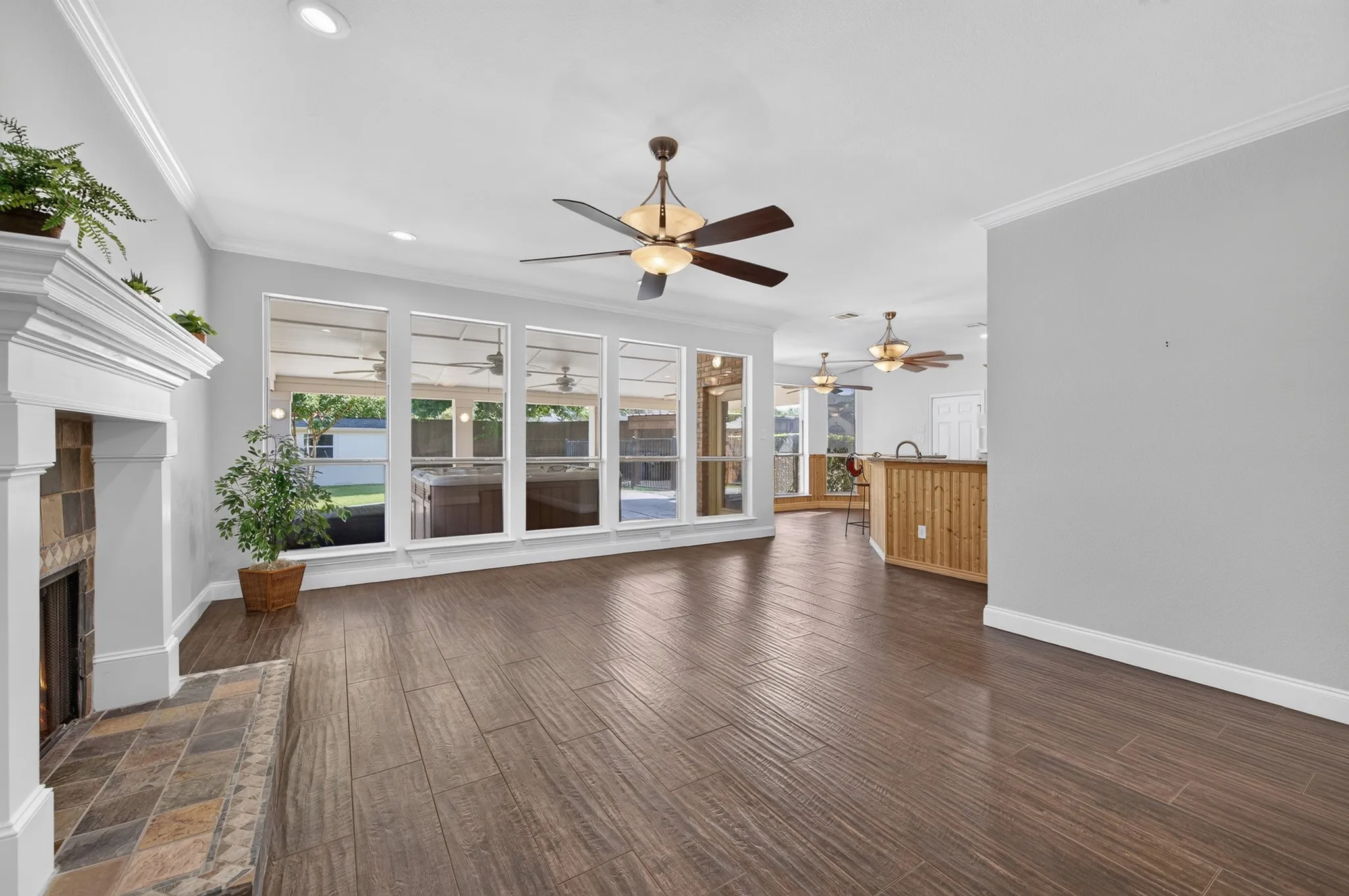 Single Family Residence For Sale in Collin County , 11113 Jereme Trail, Frisco, Texas 75035, 4 Bedroom, 3 Bathroom, 3 Garage spaces, 2,523 Sqft, built in 1995, mls#21313539, Real Estate Agent in Frisco, Homes For Sale in Collin county, Homes For Sale in Frisco, Realtor in Frisco Texas, Real Estate Brokerage Independent Realty Texas, Luminita Cordes Realtor
