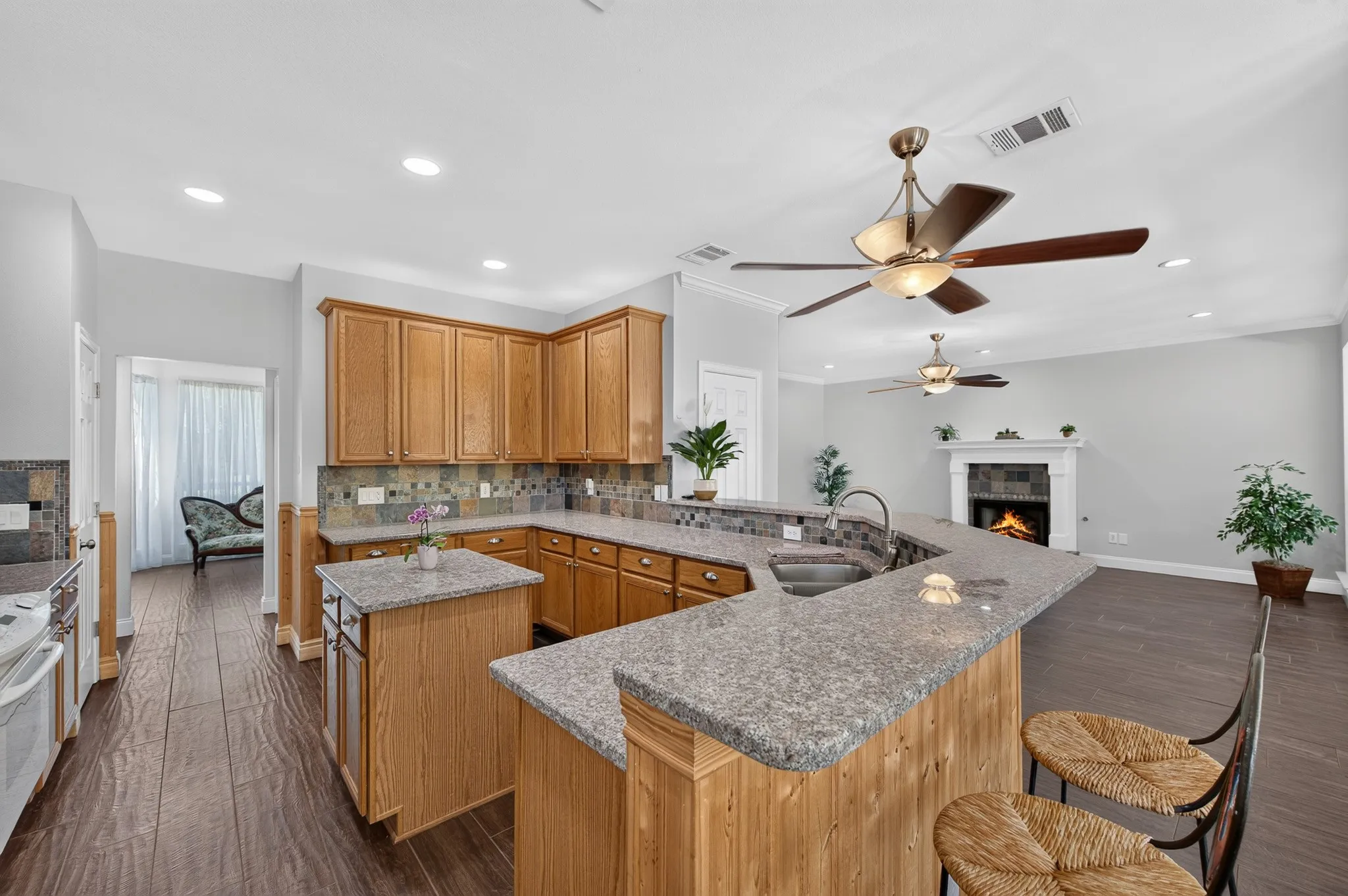 Single Family Residence For Sale in Collin County , 11113 Jereme Trail, Frisco, Texas 75035, 4 Bedroom, 3 Bathroom, 3 Garage spaces, 2,523 Sqft, built in 1995, mls#21313539, Real Estate Agent in Frisco, Homes For Sale in Collin county, Homes For Sale in Frisco, Realtor in Frisco Texas, Real Estate Brokerage Independent Realty Texas, Luminita Cordes Realtor