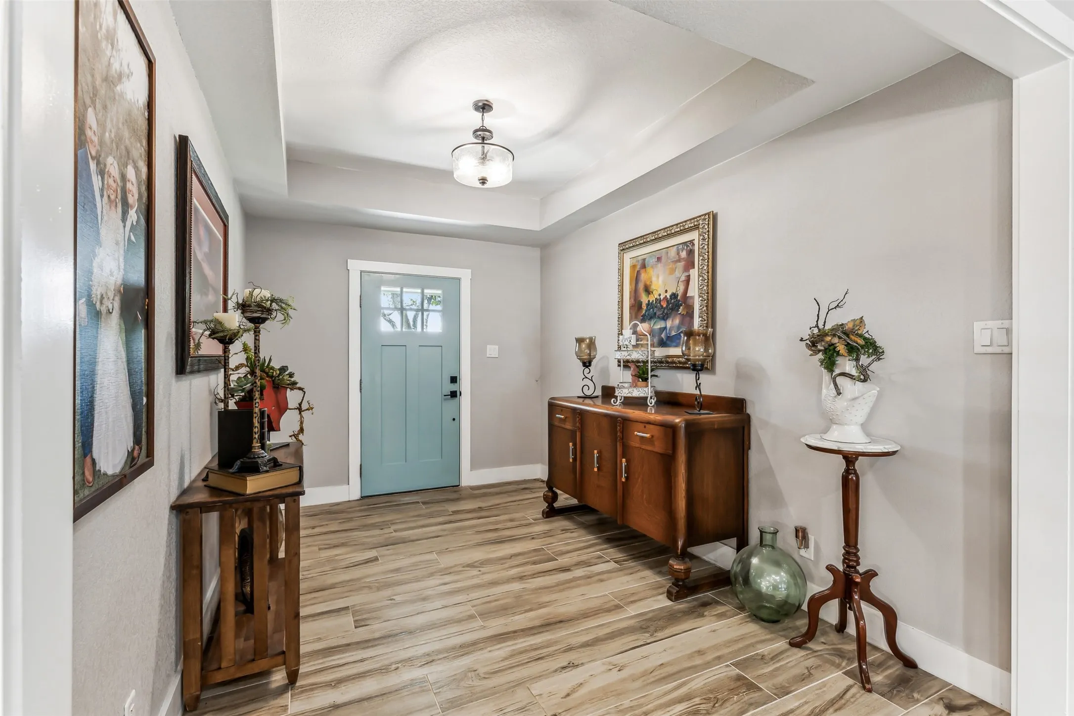 Single Family Residence For Sale in Johnson County , 304 W Links Drive, Godley, Texas 76044, 3 Bedroom, 2 Bathroom, 2 Garage spaces, 2,350 Sqft, built in 1966, mls#21311983, Real Estate Agent in Godley, Homes For Sale in Johnson county, Homes For Sale in Godley, Realtor in Godley Texas, Real Estate Brokerage Independent Realty Texas, Luminita Cordes Realtor